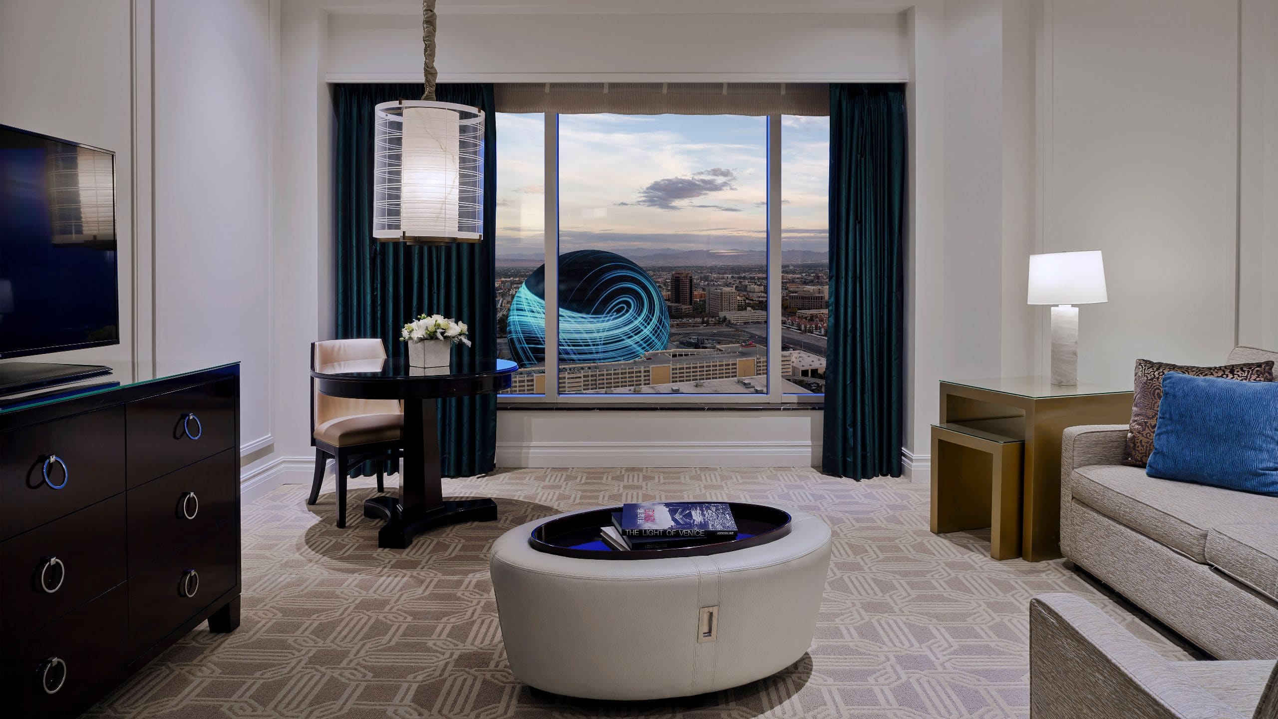 The Palazzo Grand King Sphere View