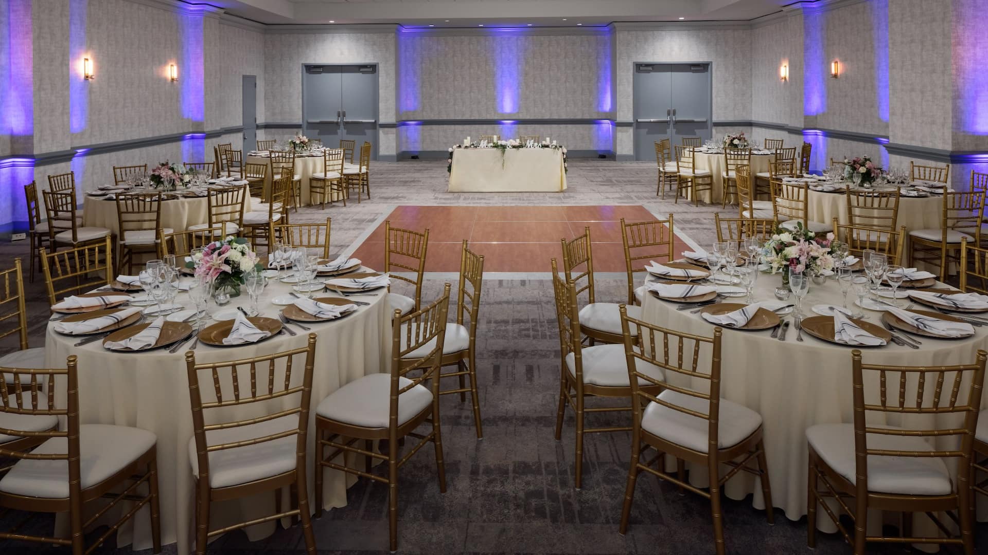 Hyatt Regency Morristown Regency Social