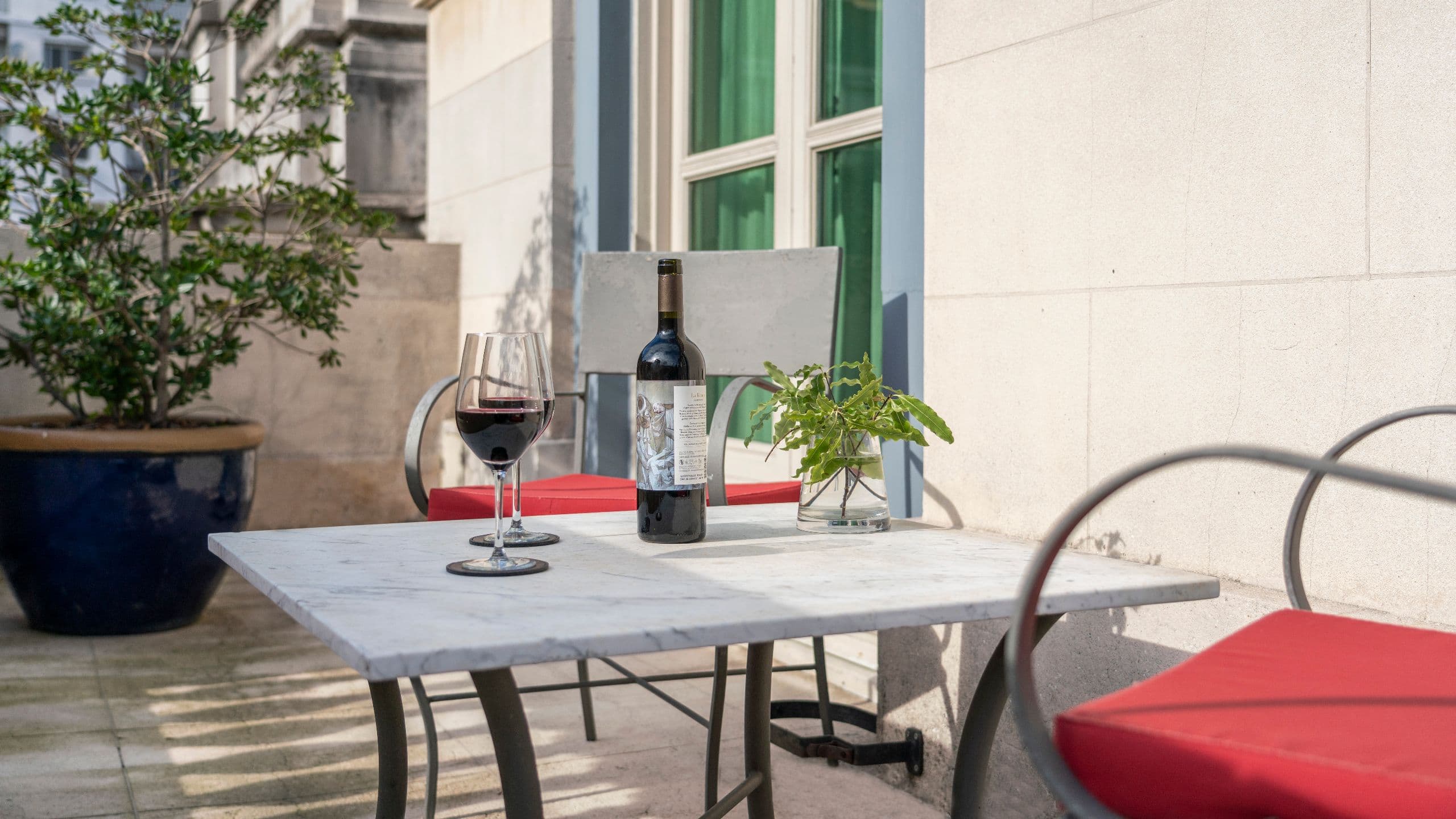 5 de 5 Palacio Duhau - Park Hyatt Buenos Aires Balcony Wine La Ronda