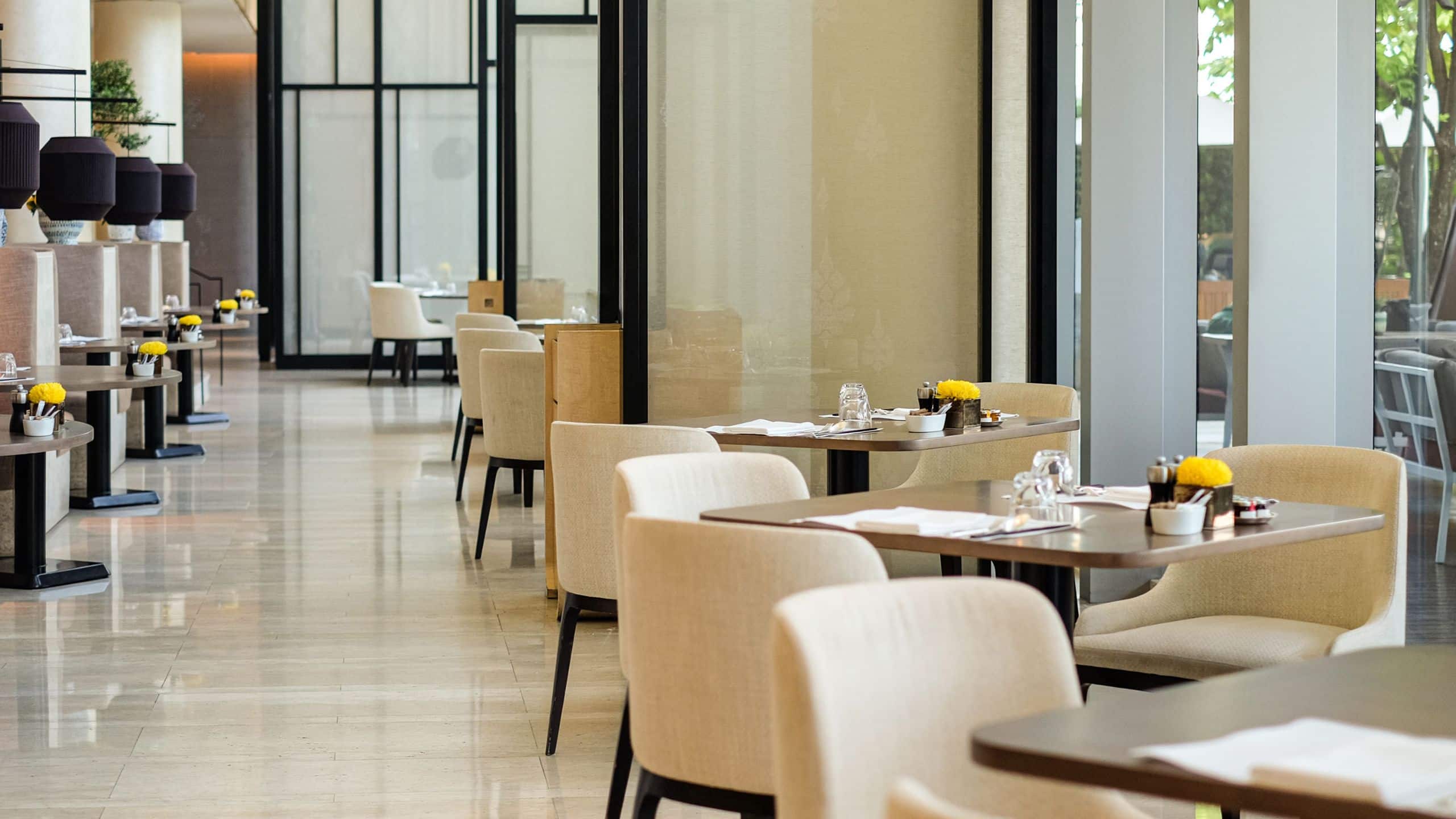 Park Hyatt Bangkok Breakfast Lobby