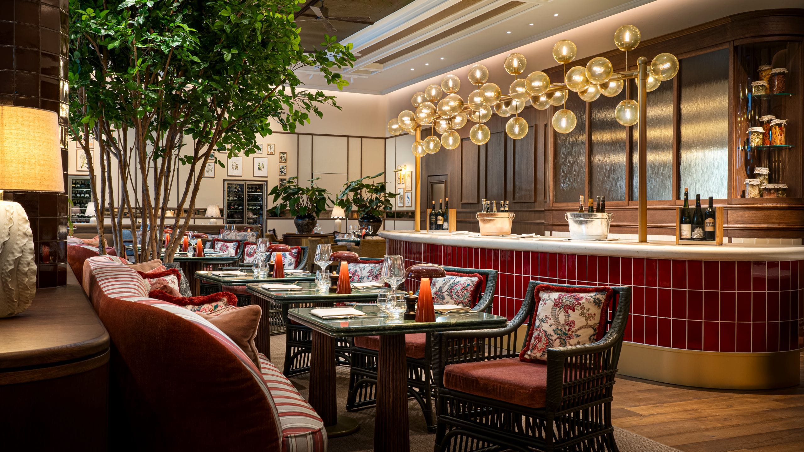 Brunfels Hotel Restaurant Seating Area