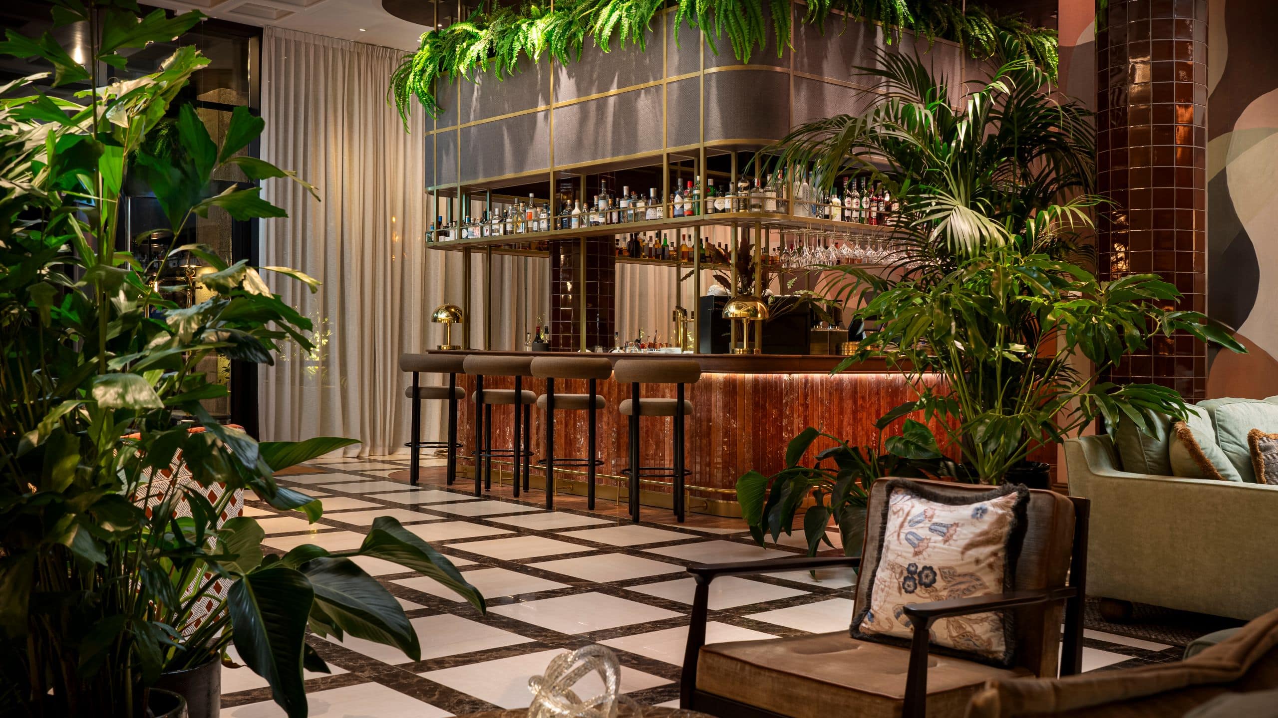 Brunfels Hotel Lobby Bar