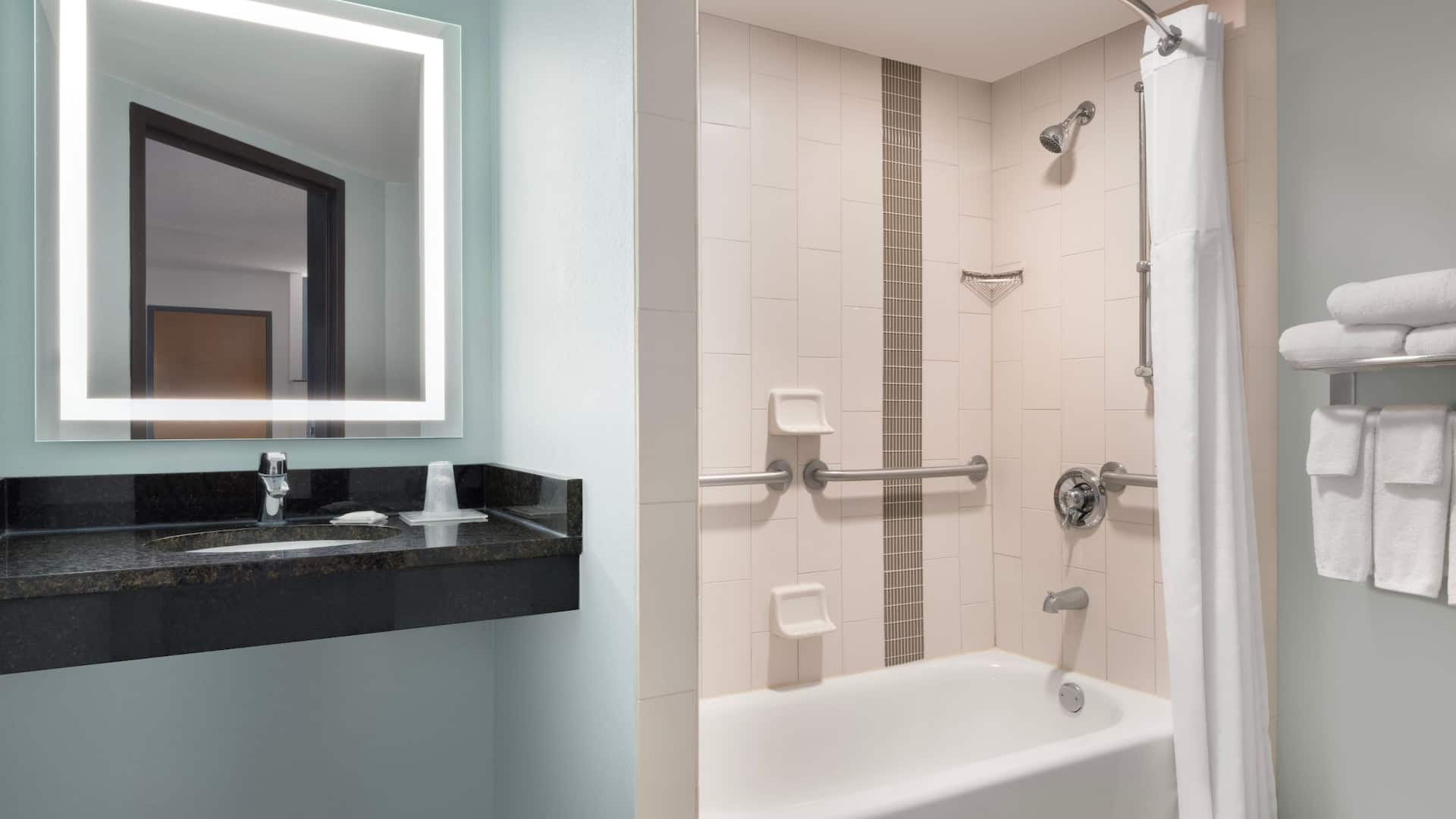 Hyatt Place Tampa/Busch Gardens Guest Bathroom And Tub