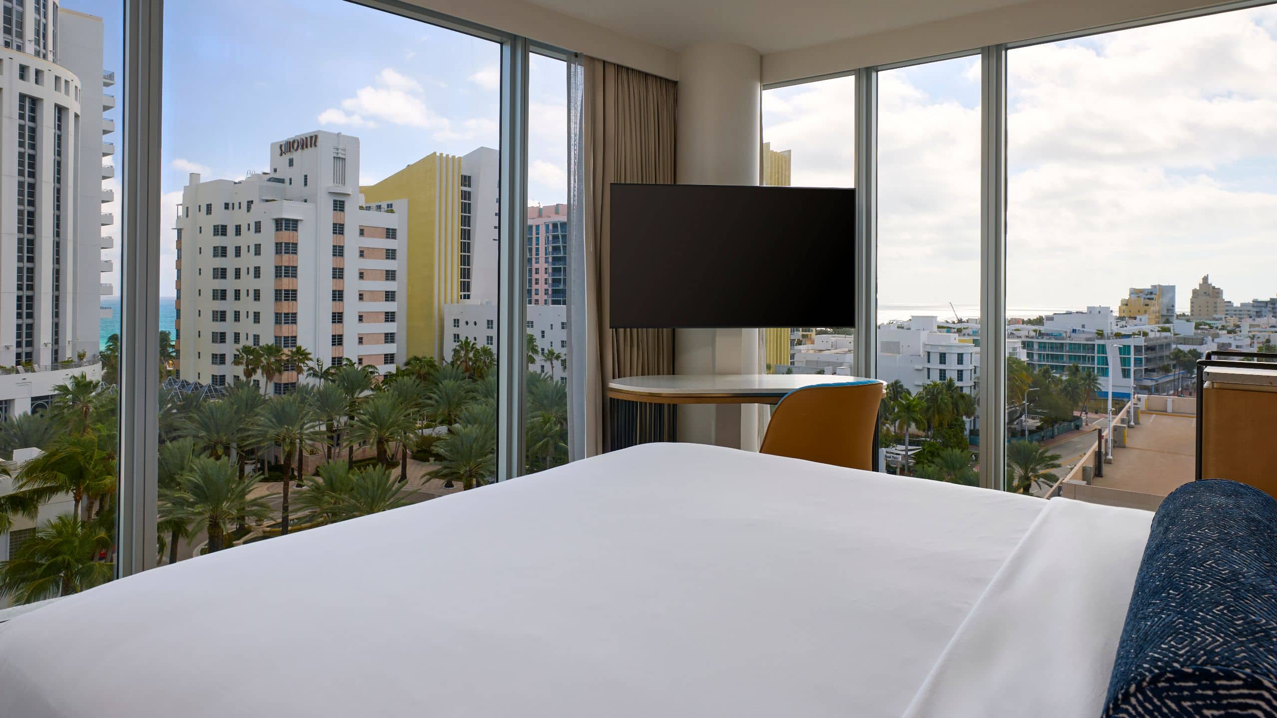 Hyatt Centric South Beach Miami King Deluxe Ocean View Closeup