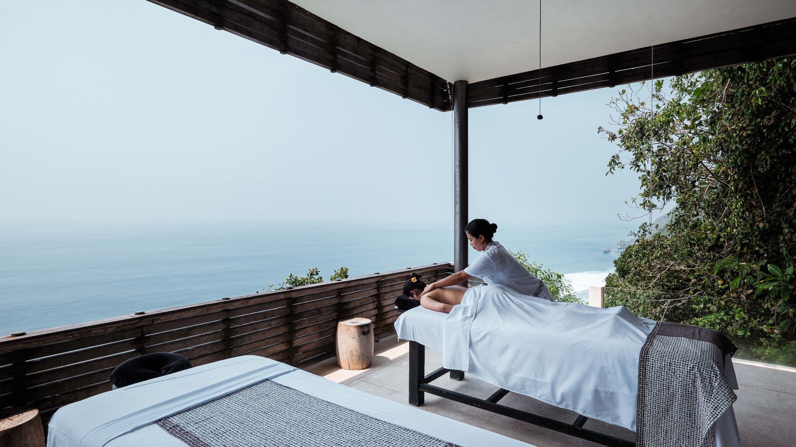 Alila Villas Uluwatu Cliff Spa Cabana Massage