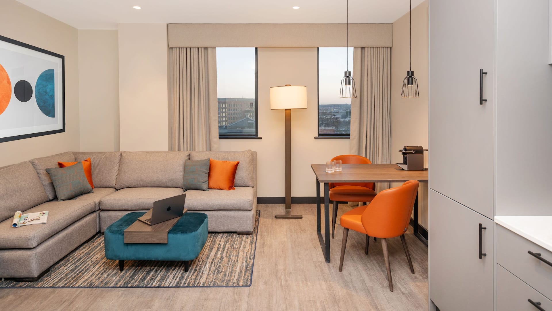 4 of 5 Hyatt House Leeds 1 Bedroom Suite With Kitchenette