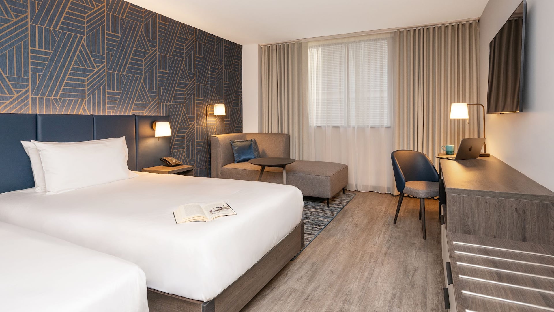 Hyatt Place Leeds Twin Room