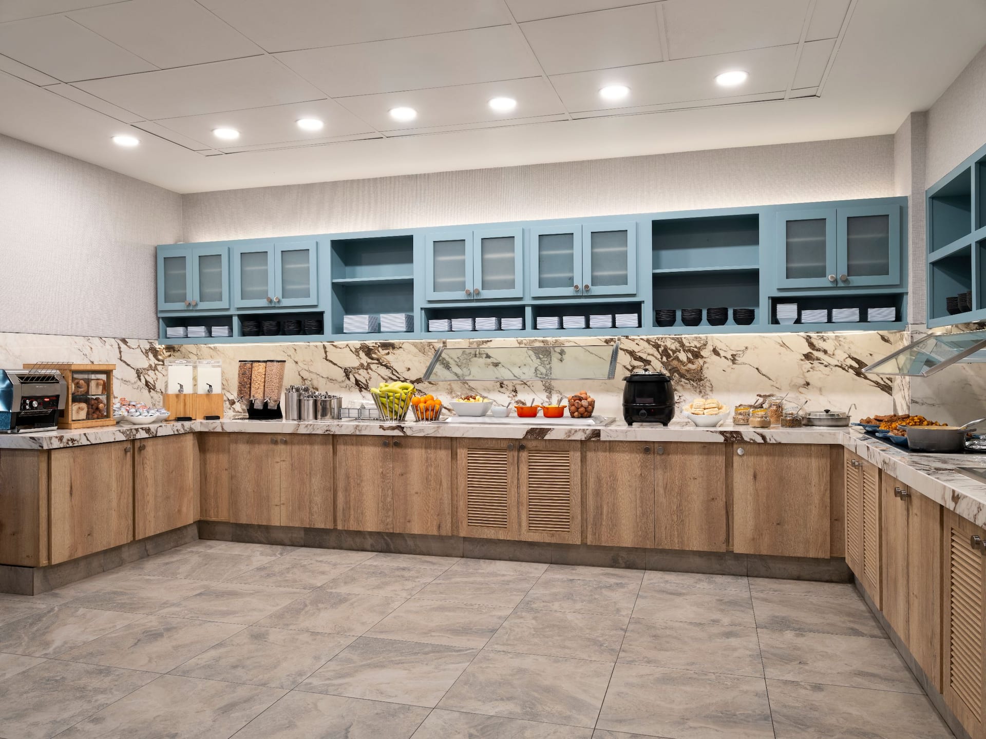 Hyatt Place Kansas City/Overland Park/Metcalf Breakfast