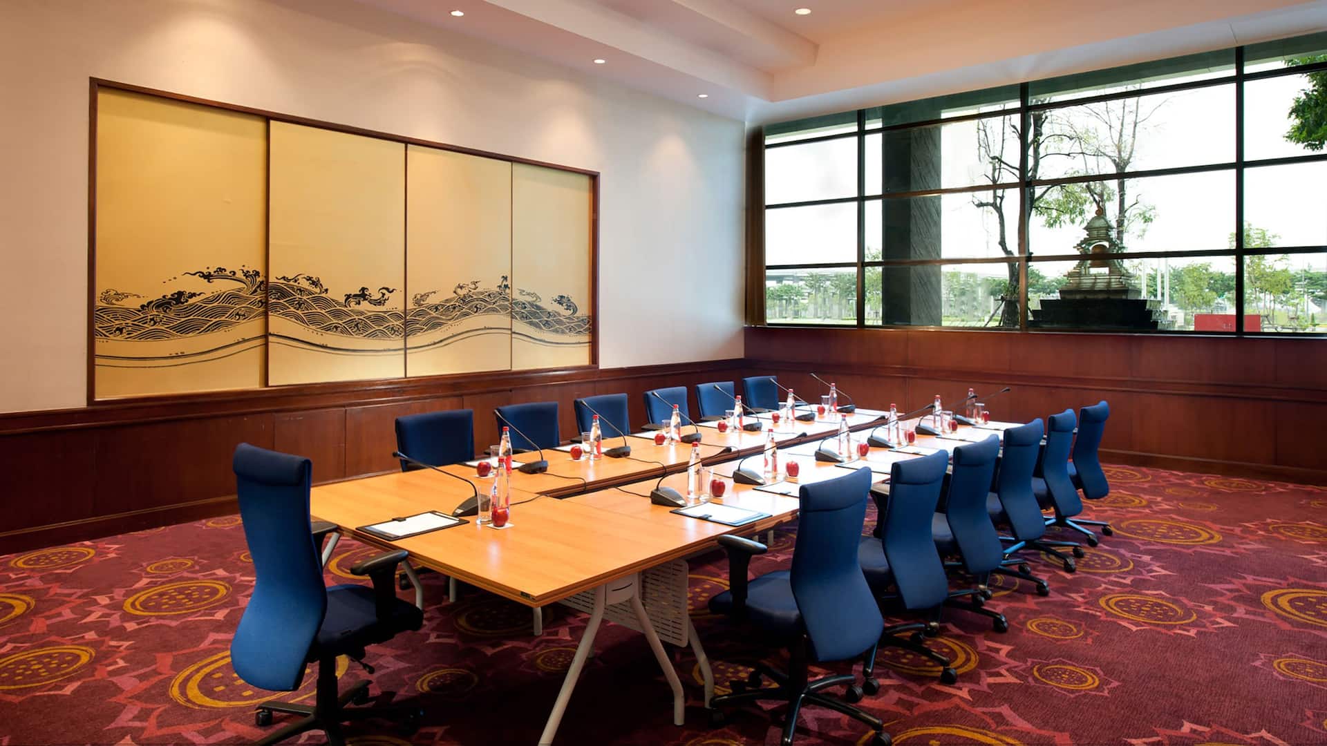 Hyatt Regency Bangkok Suvarnabhumi Airport Meeting Boardroom