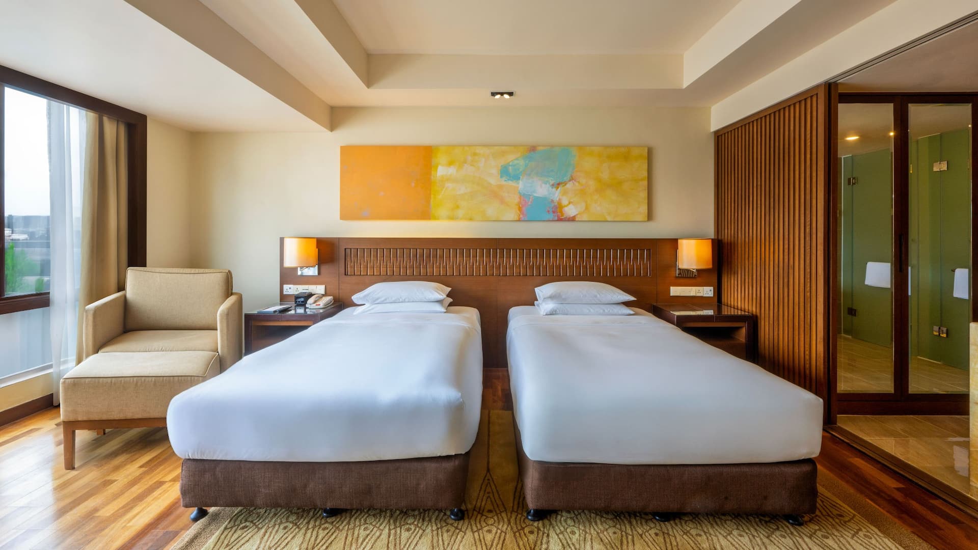 1 von 2 Hyatt Regency Kinabalu Club Room Twin Beds