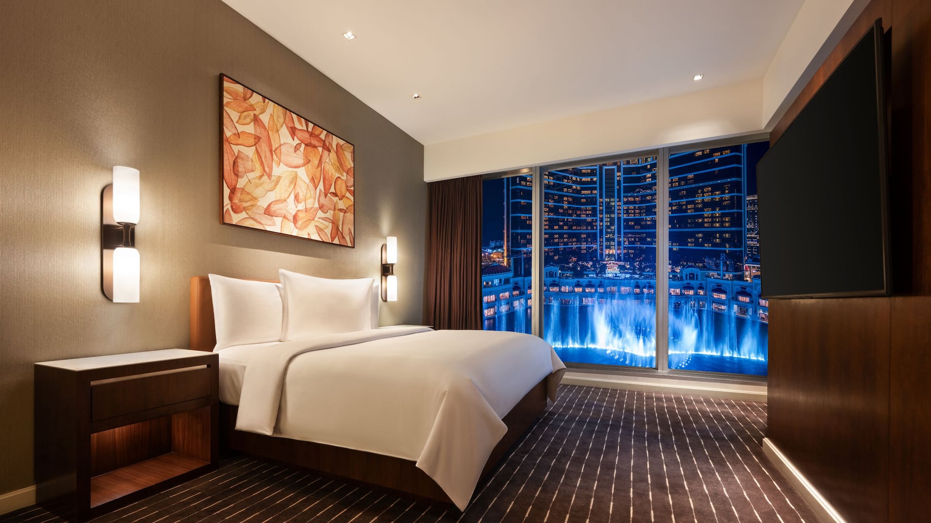 Grand Hyatt Macau Grand Executive Fountain View Suite Bedroom