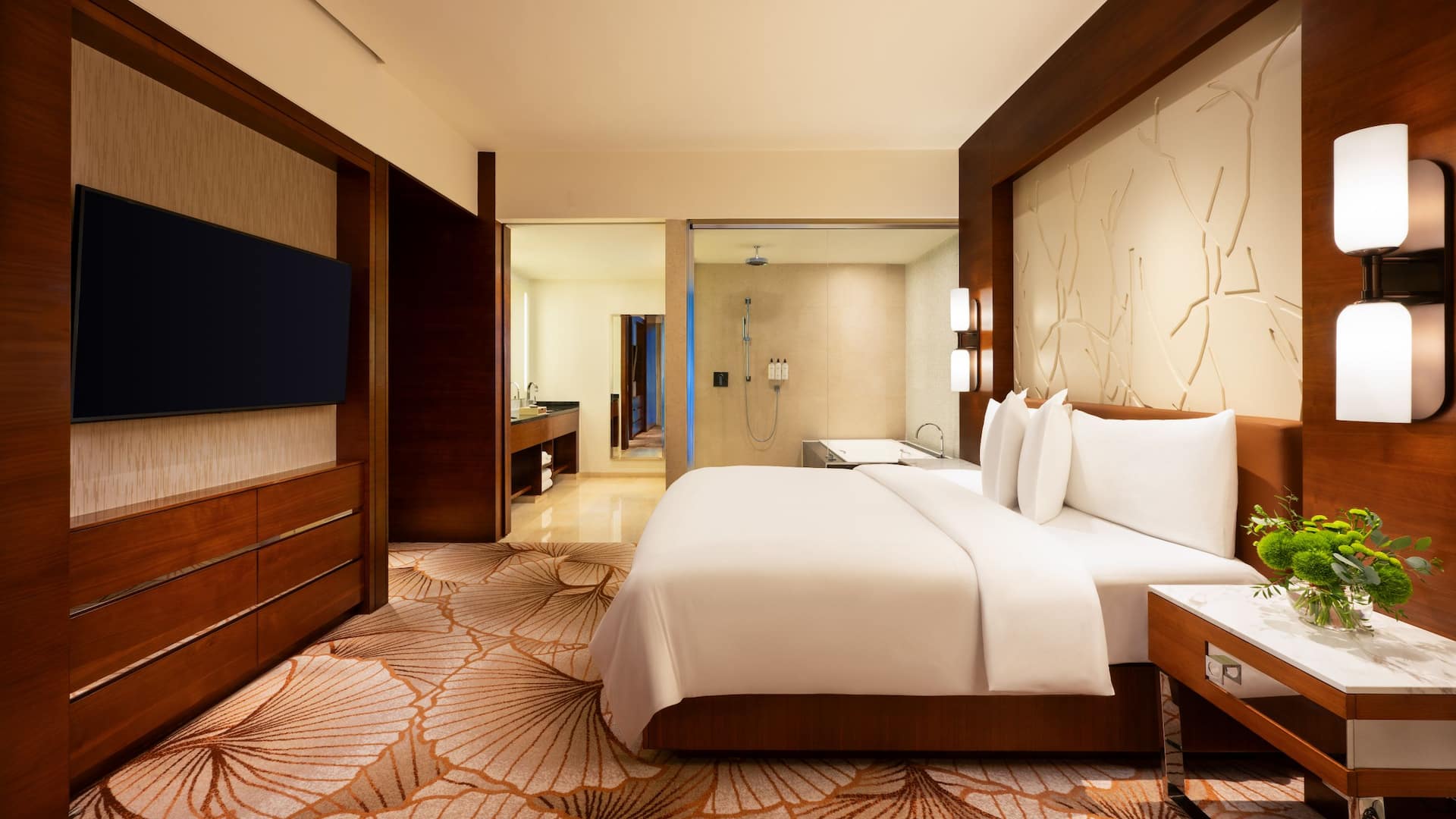 Grand Hyatt Macau Grand Suite Fountain View King Bedroom