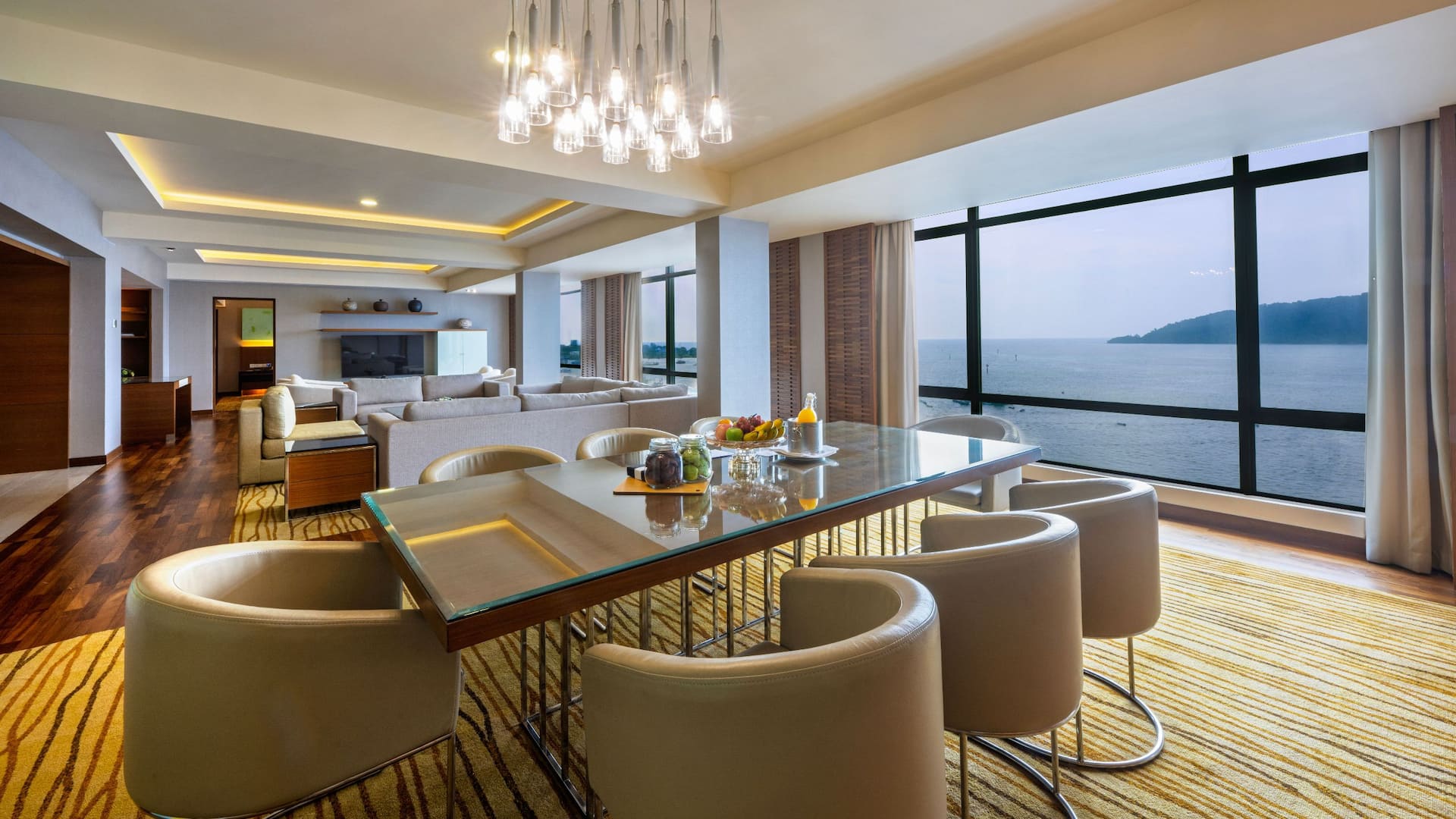 Hyatt Regency Kinabalu Presidential Suite Sea View