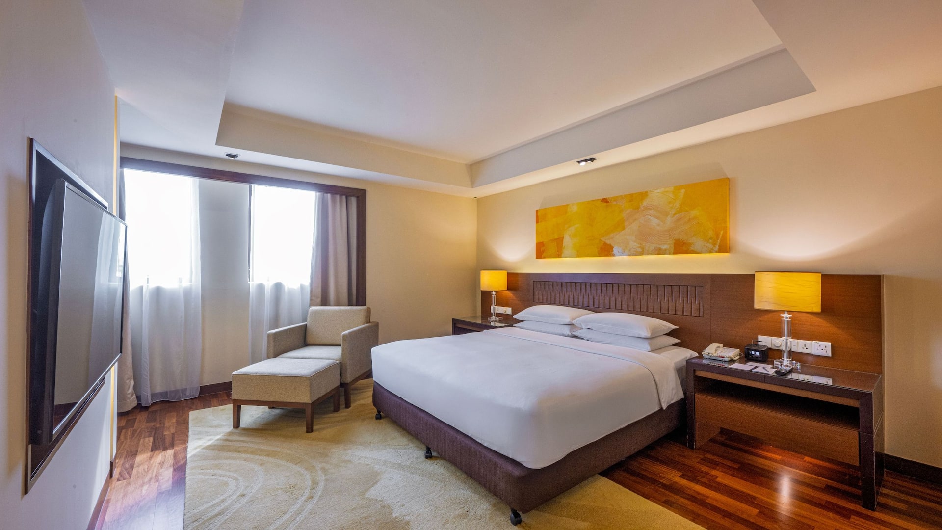 Hyatt Regency Kinabalu Regency Executive Bedroom