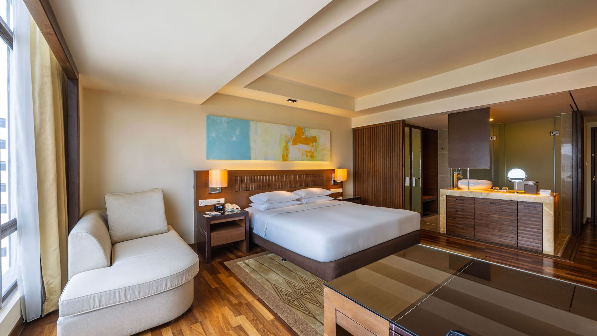 2/2 Hyatt Regency Kinabalu Club With View With Bathroom