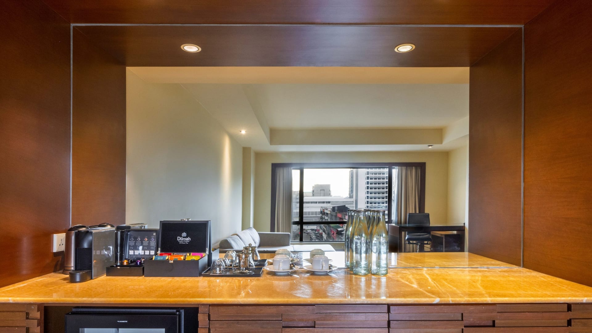 4 von 4 Hyatt Regency Kinabalu Regency Suite Amenities