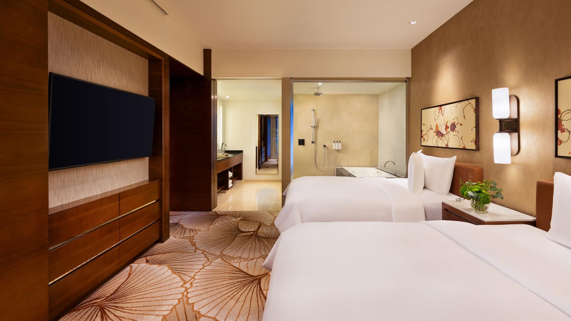 Grand Hyatt Macau Grand Suite Fountain View Twin Bedroom