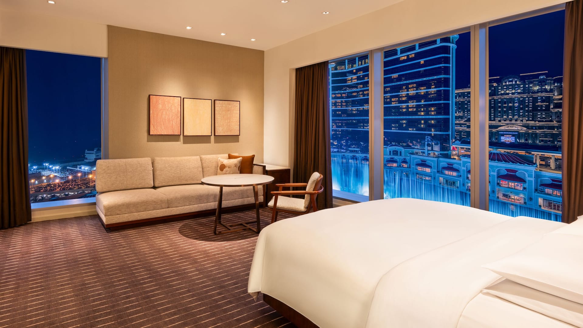 Grand Hyatt Macau One King Bed Fountain View