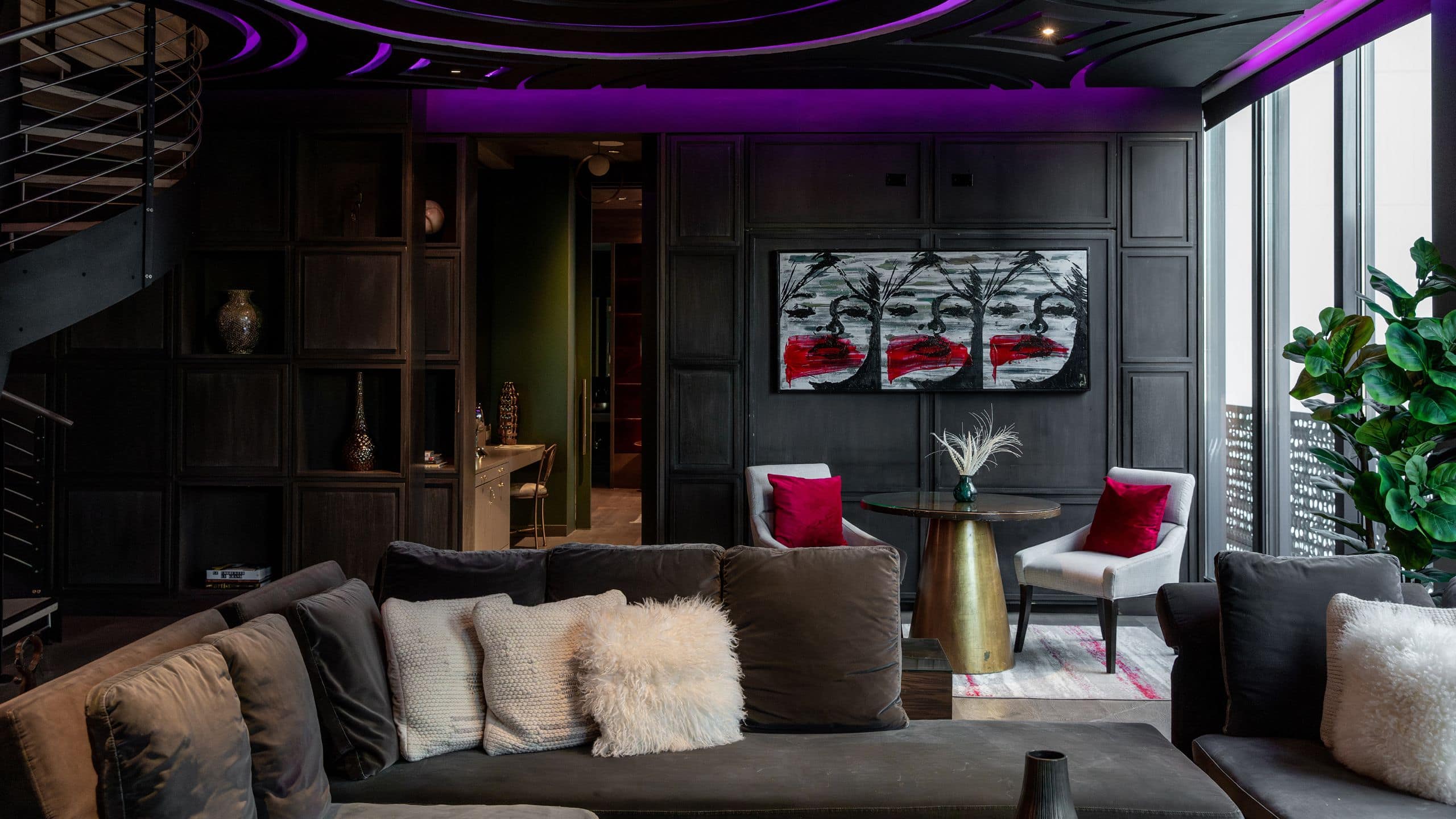 Dream Downtown Guest House Purple Lighting