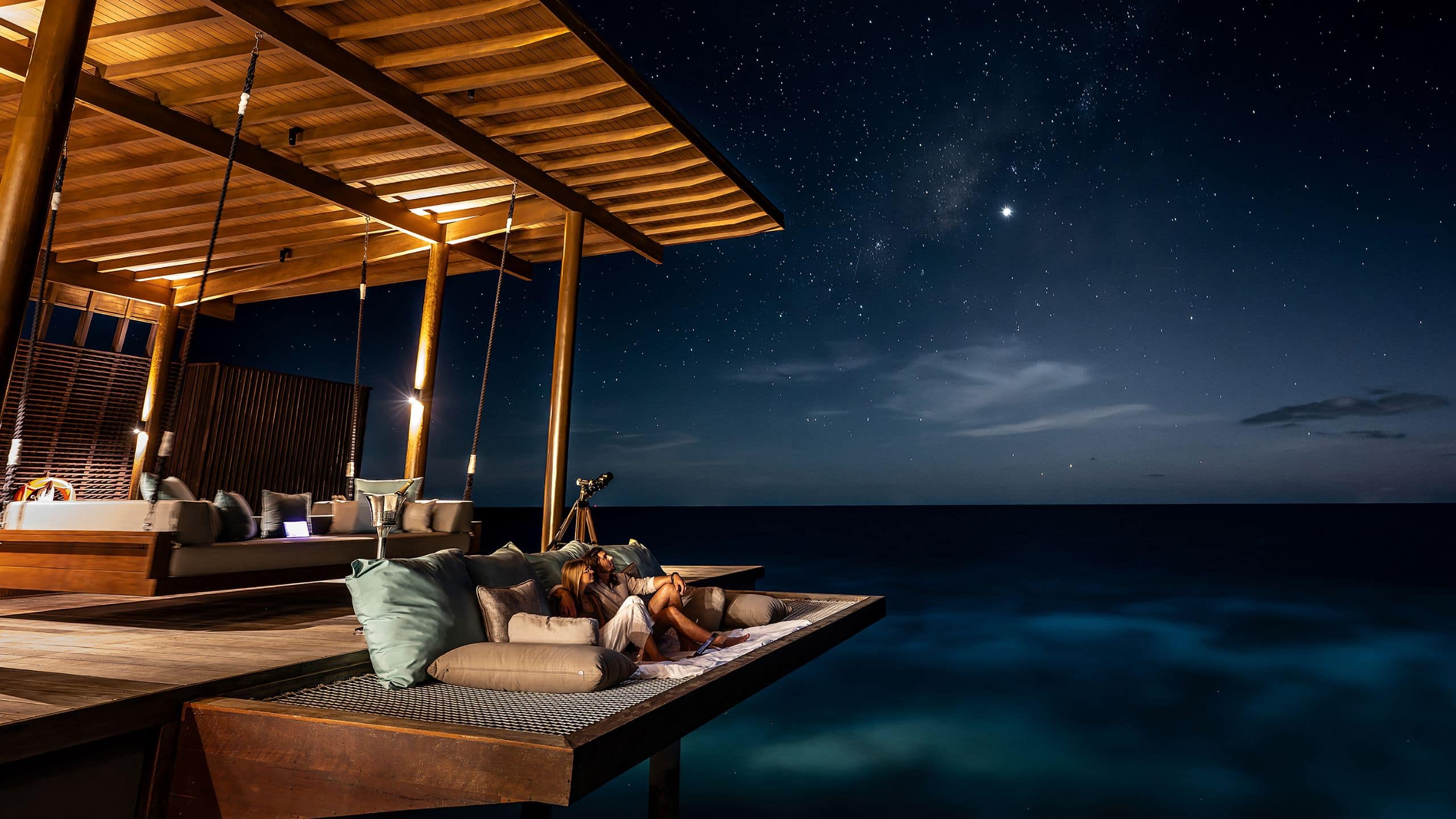 Park Hyatt Maldives Hadahaa Stargazing-From-Kiaali-Residence