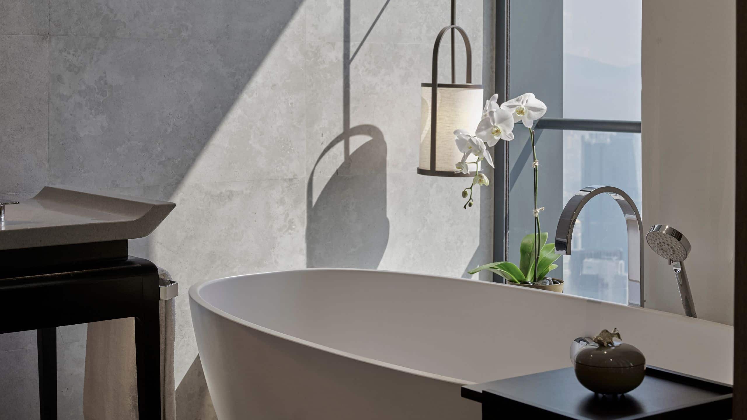 Park Hyatt Kuala Lumpur One King Bathroom Bathtub