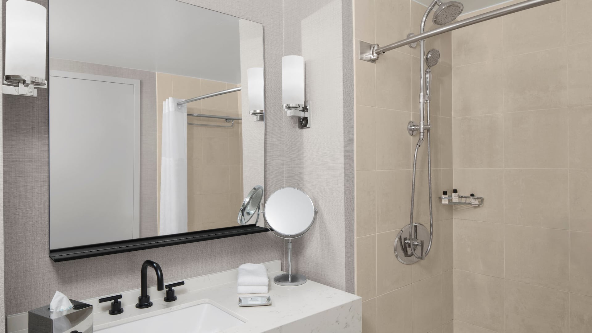 3 de 4 Hyatt Regency Jersey City on the Hudson Bathroom