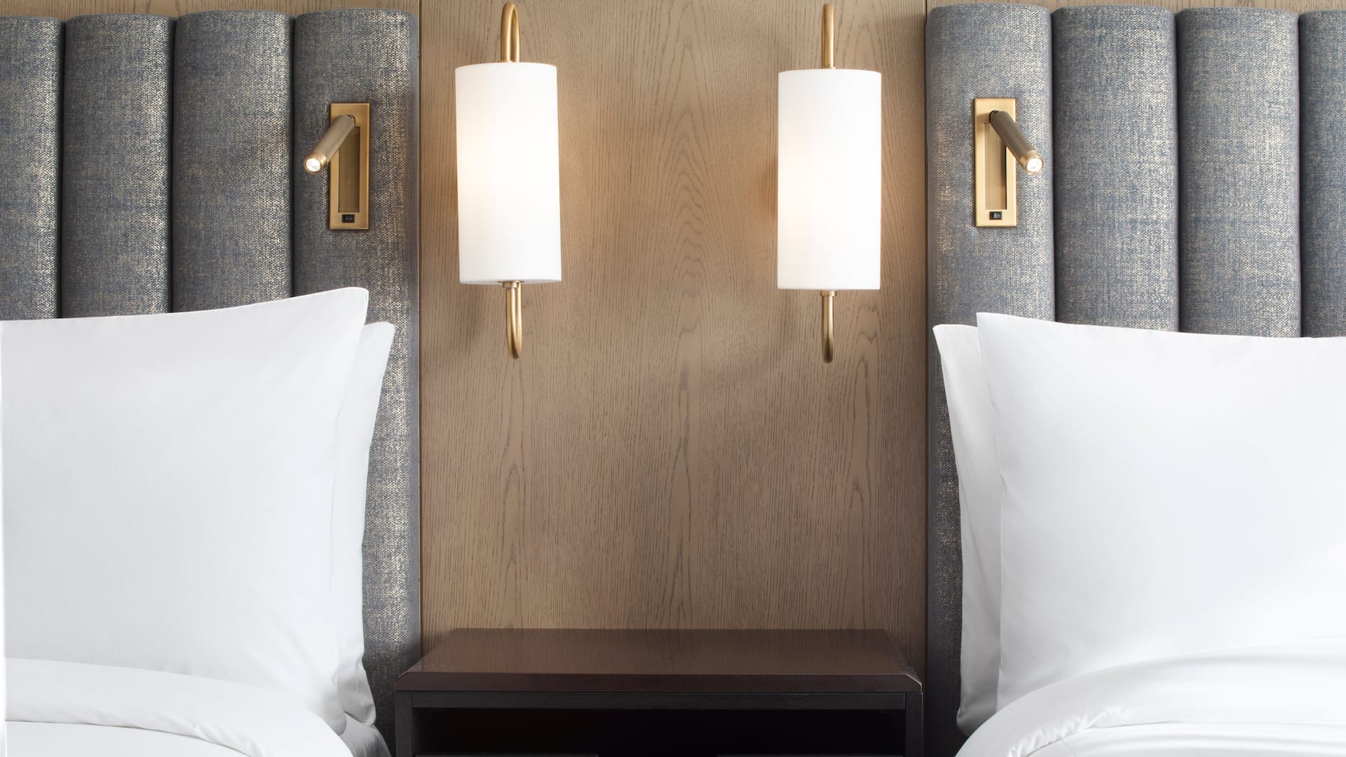 2 de 4 Hyatt Regency Jersey City on the Hudson Bedroom Detail