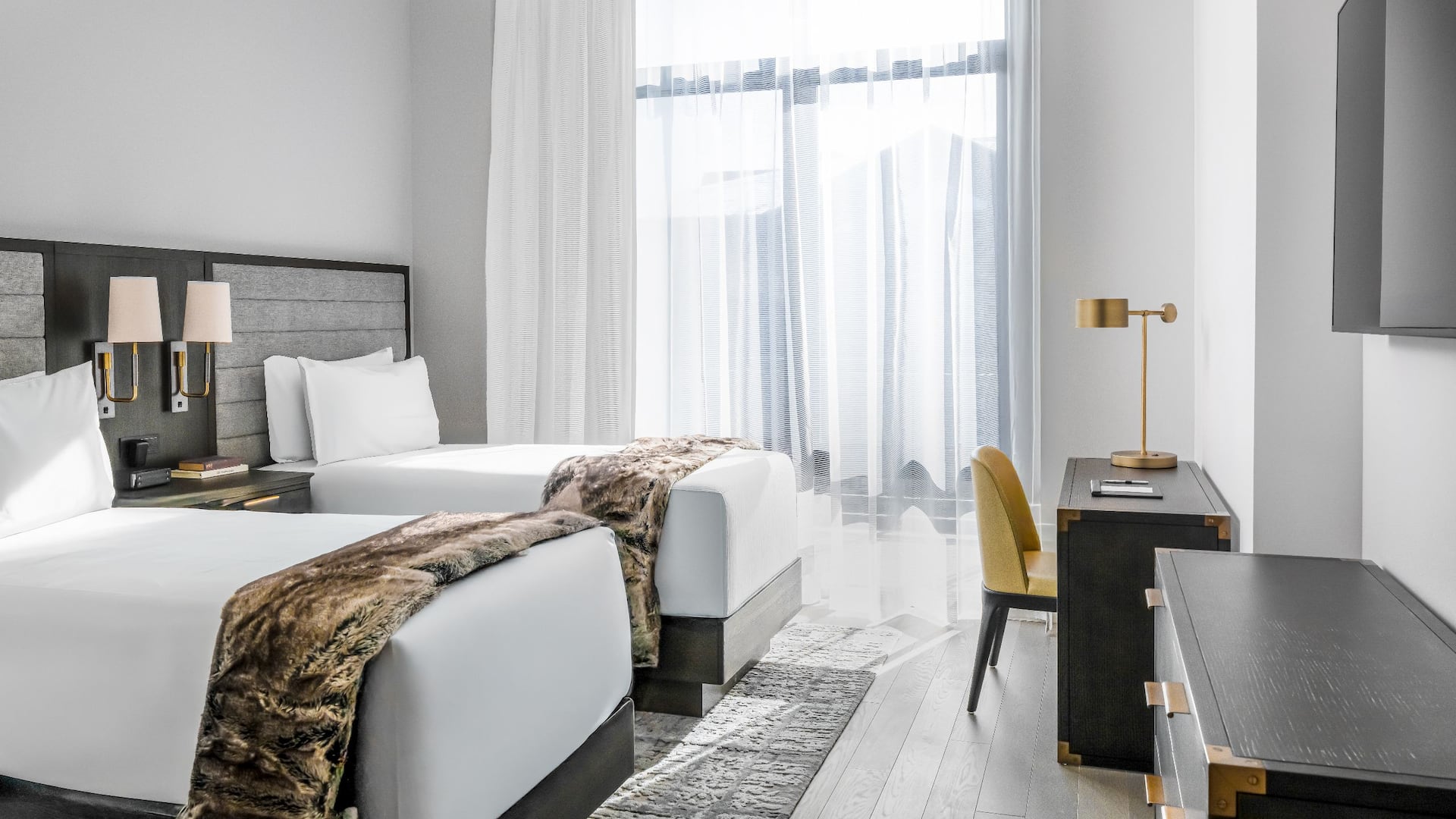 1 of 2 The Residences at Grand Hyatt Deer Valley Residence Double Double Bedroom Sheers