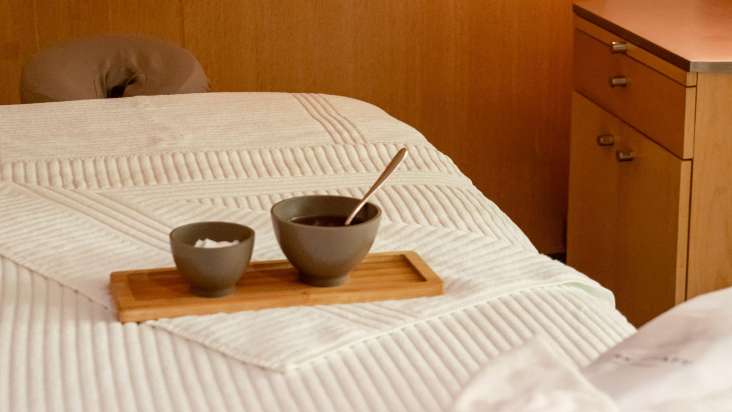 Park Hyatt Chicago Nomi Spa Chocolate Scrub On Massage Table