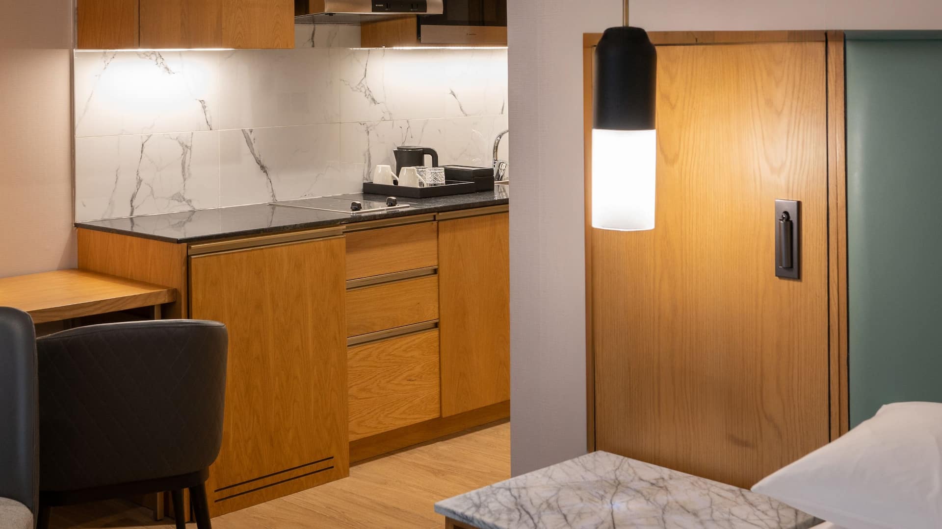 2/6 Hyatt Regency Nairobi Westlands Studio Apartment Bedside Lamp