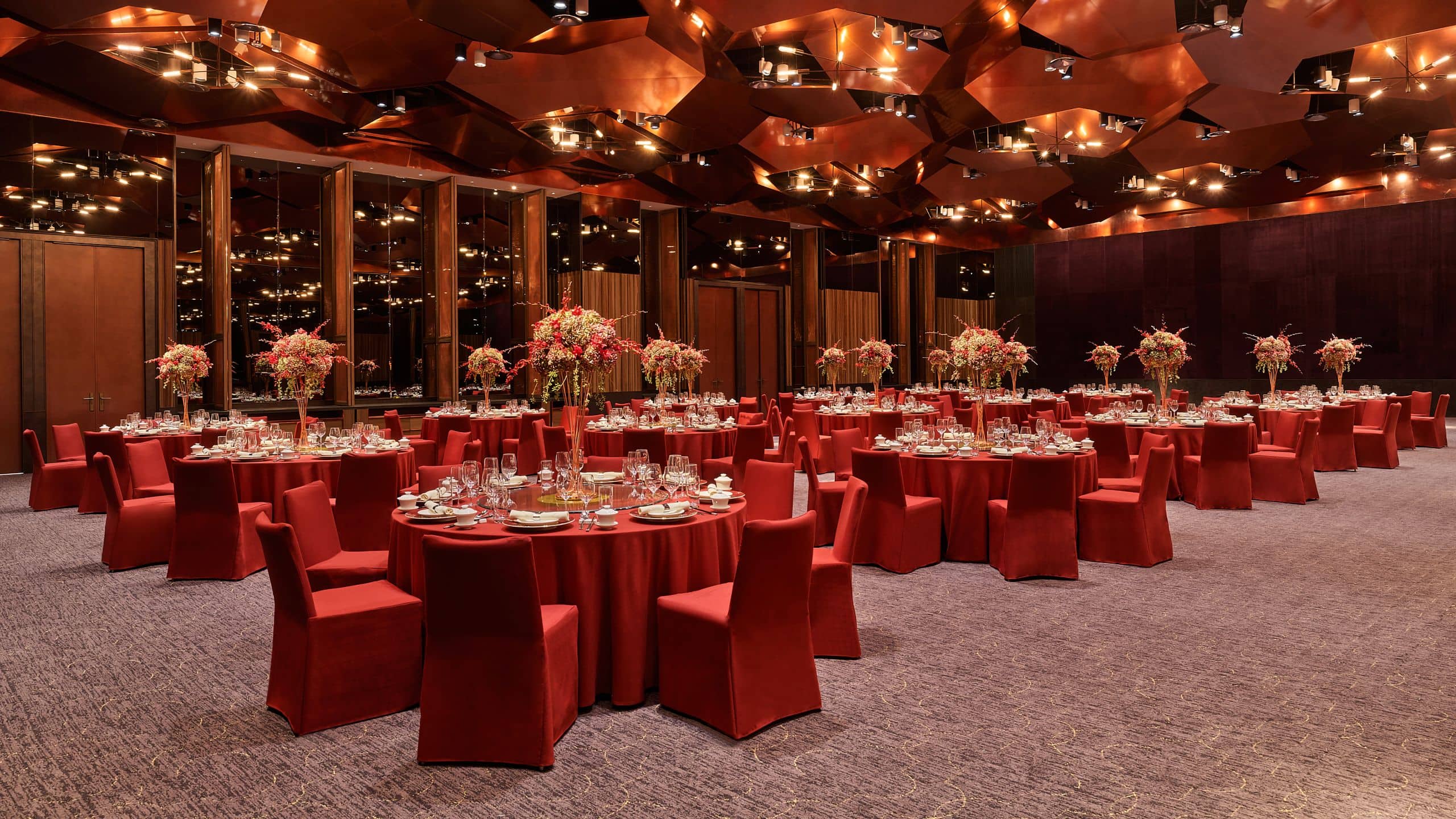 Mumian Beijing Daxing International Airport Wedding Banquet Red