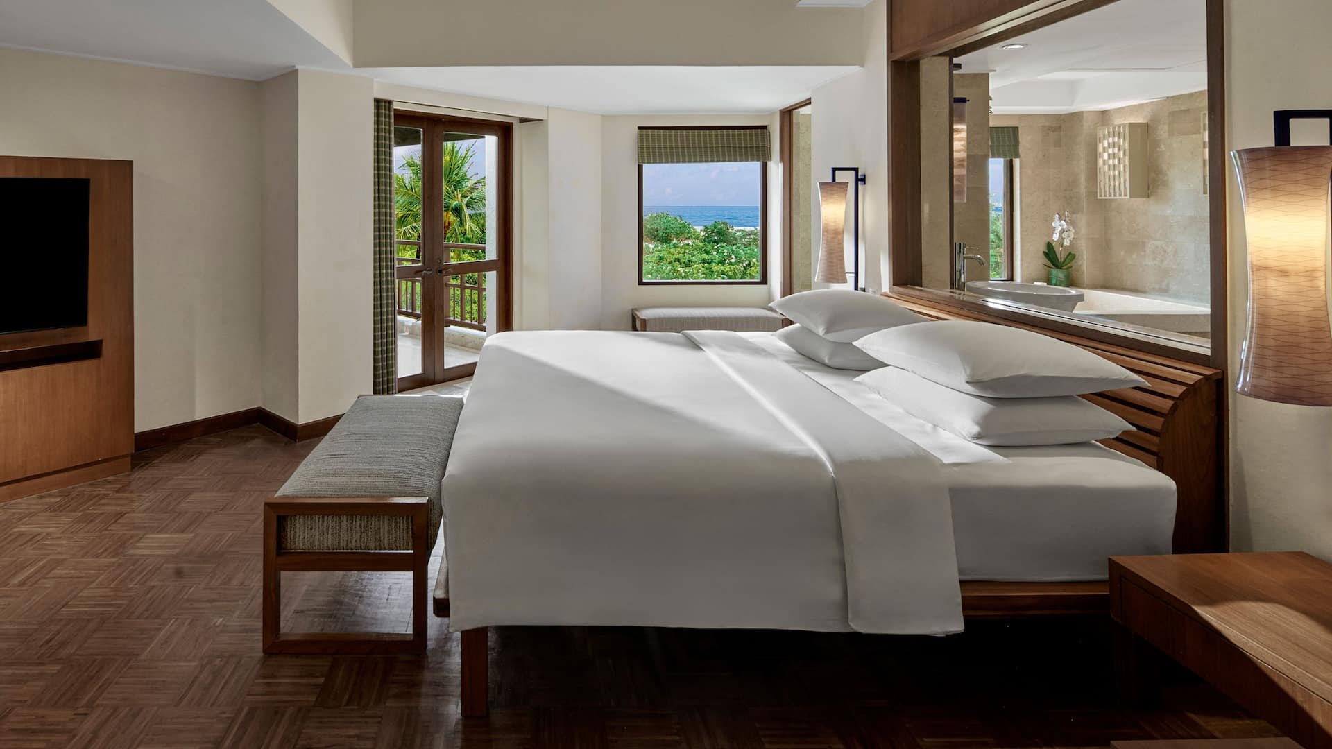 3 de 5 Grand Hyatt Bali Ambassador Suite