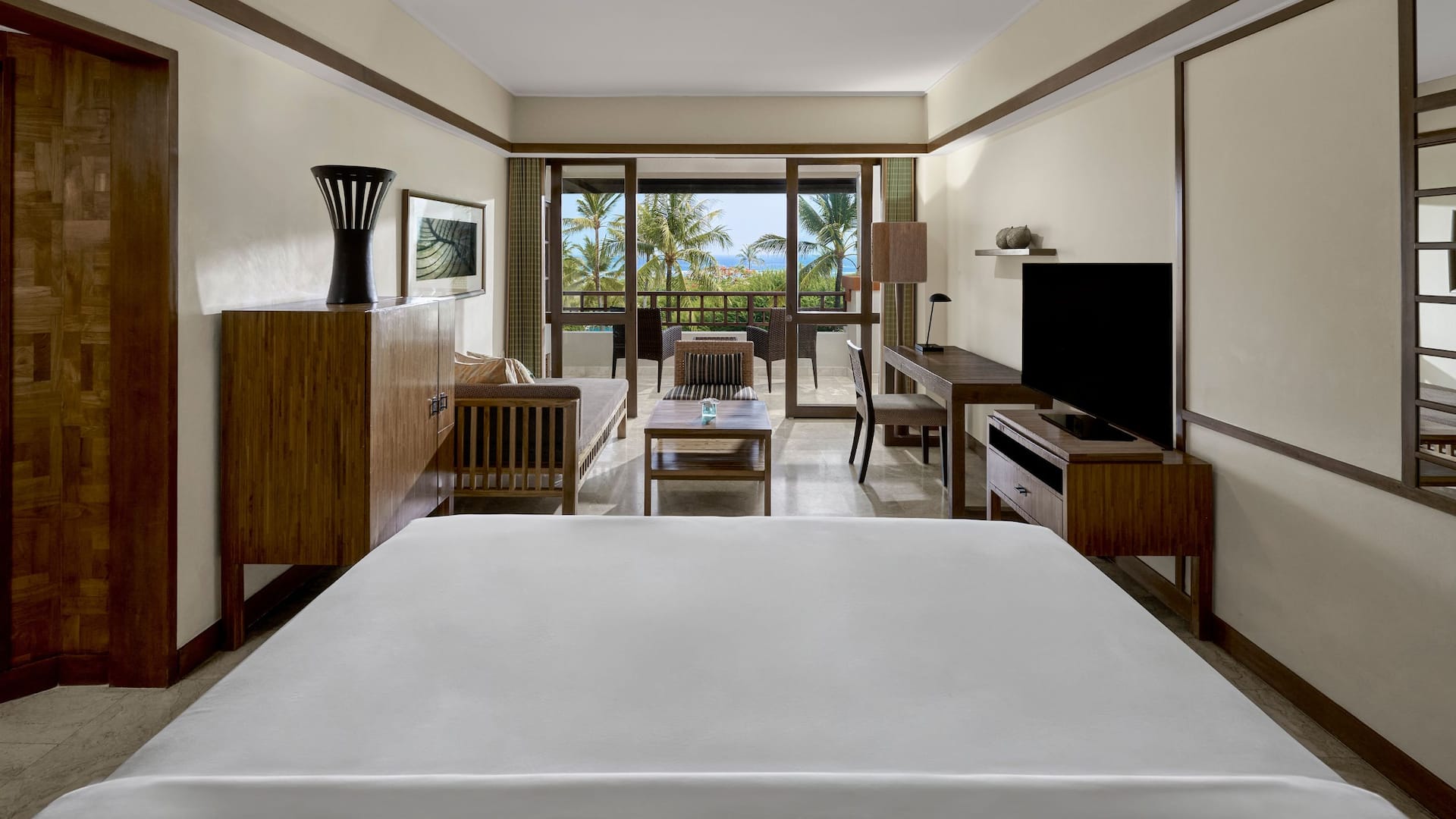 2 de 6 Grand Hyatt Bali Club King Ocean View Bedroom Layout