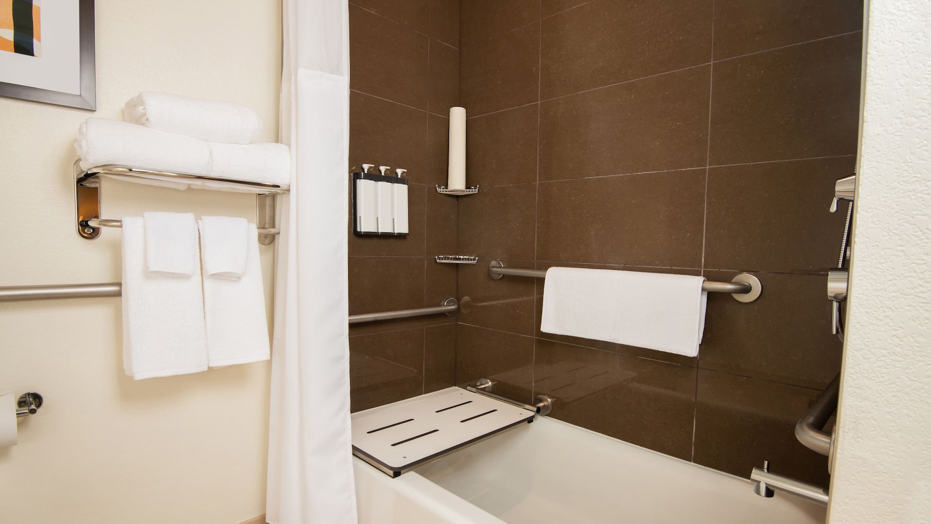 Hyatt House Denver Tech Center Ada Bathtub And Towels