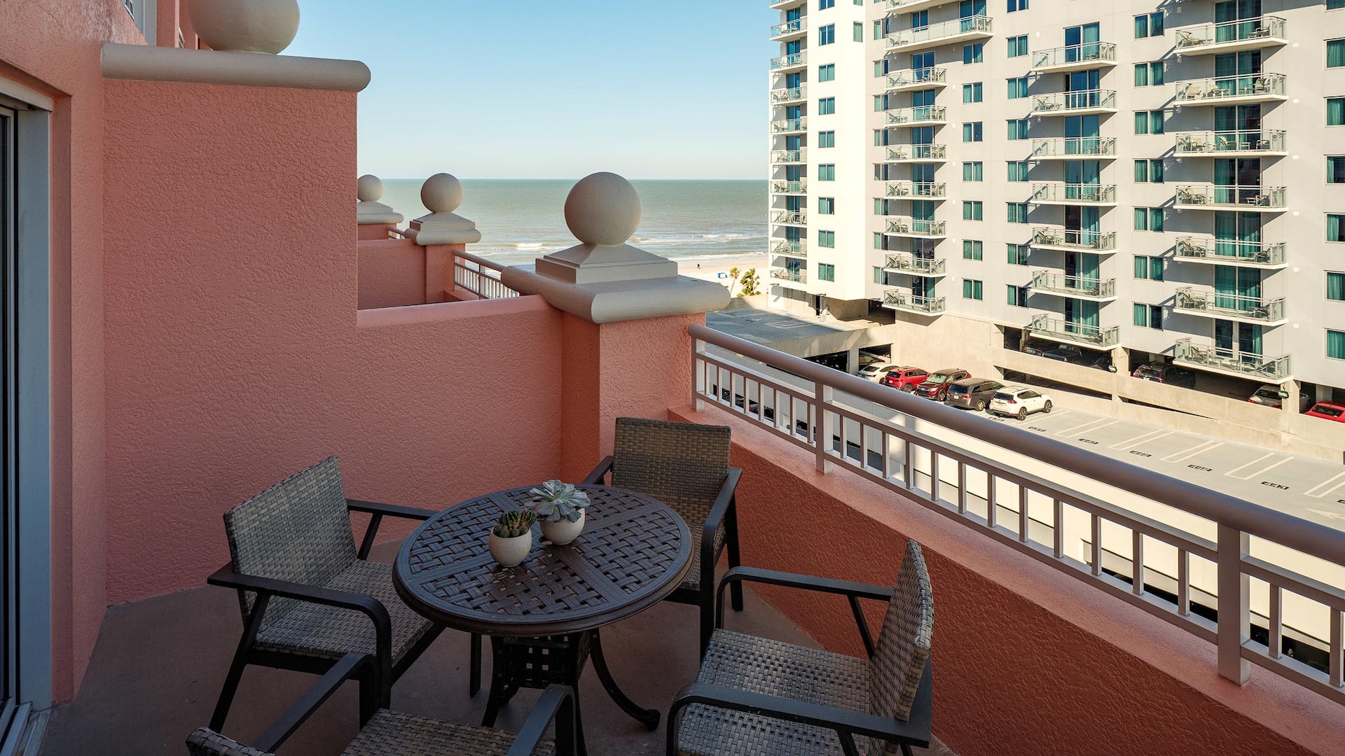 第 3，共 3 Hyatt Regency Clearwater Beach Resort and Spa One King Bed Deluxe Balcony