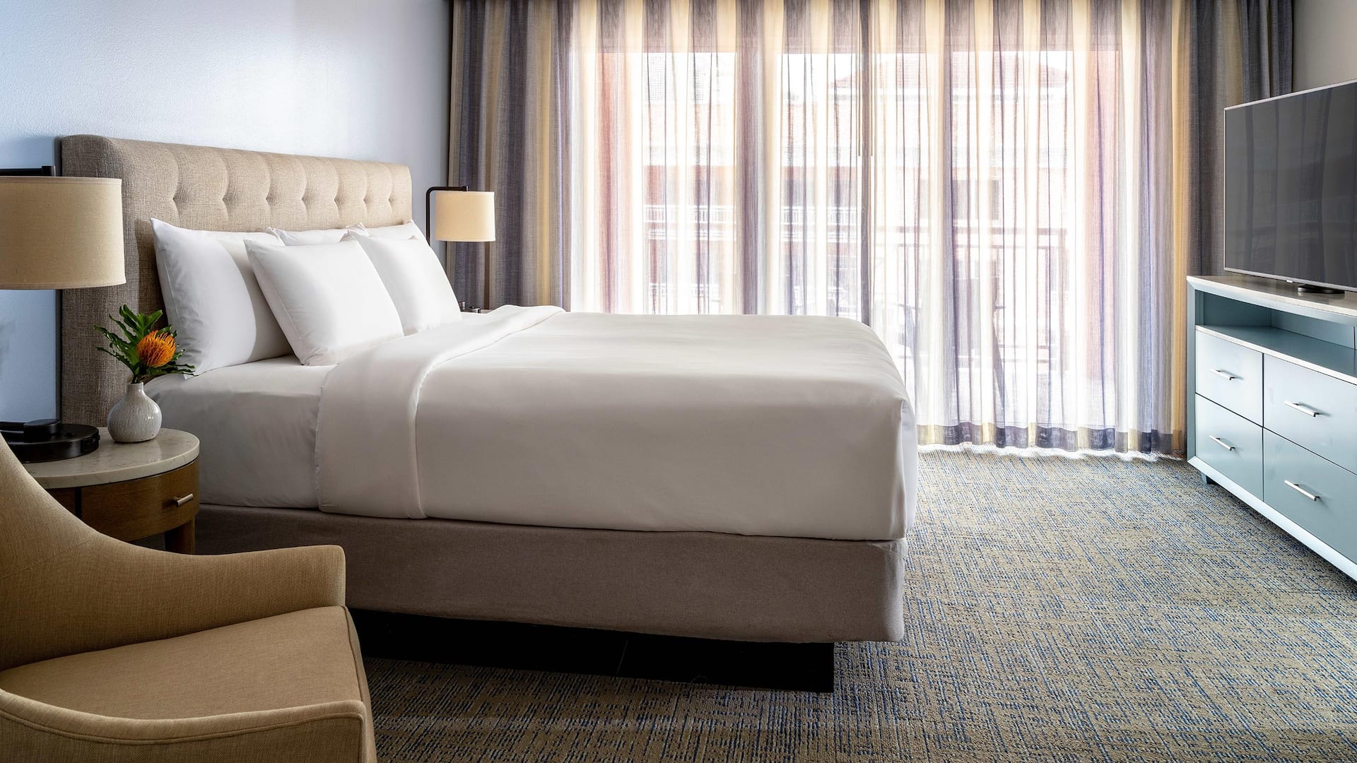 第 1，共 3 Hyatt Regency Clearwater Beach Resort and Spa Terrace Suite King Bedroom