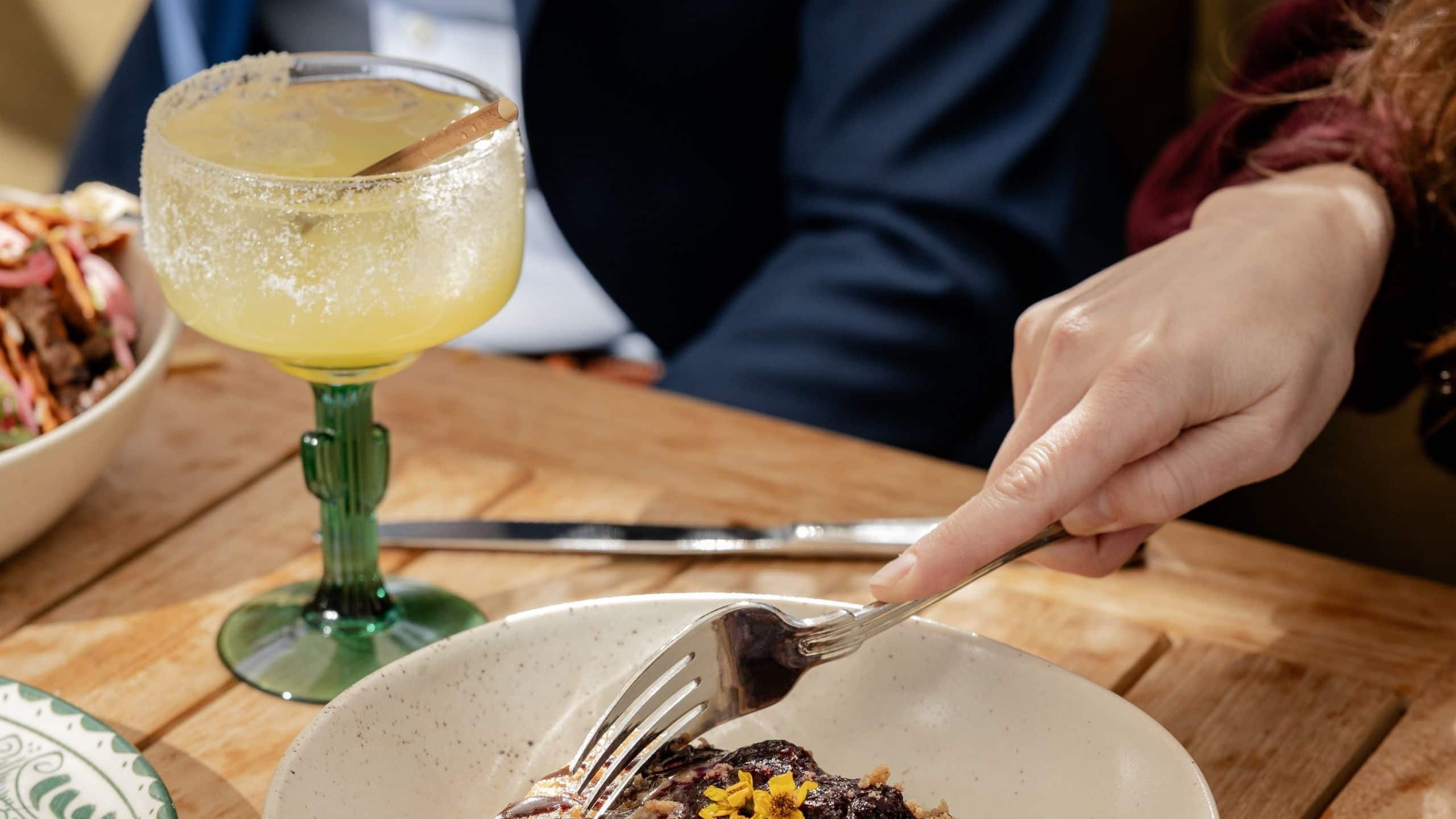 tommie Austin Arriba Abajo Brunch On Patio