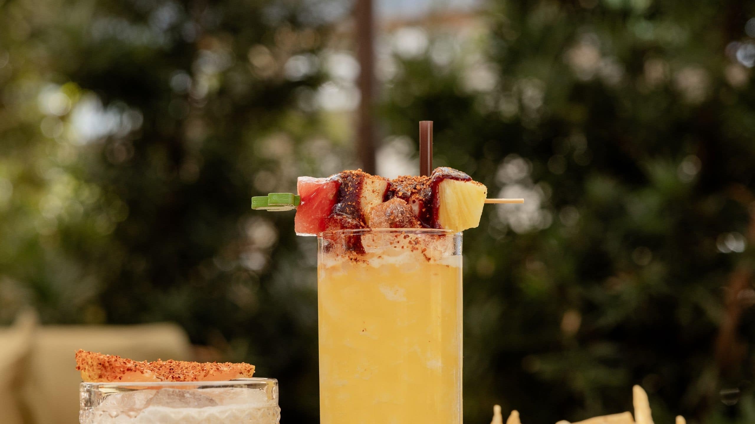 tommie Austin Arriba Abajo Cocktails On Patio