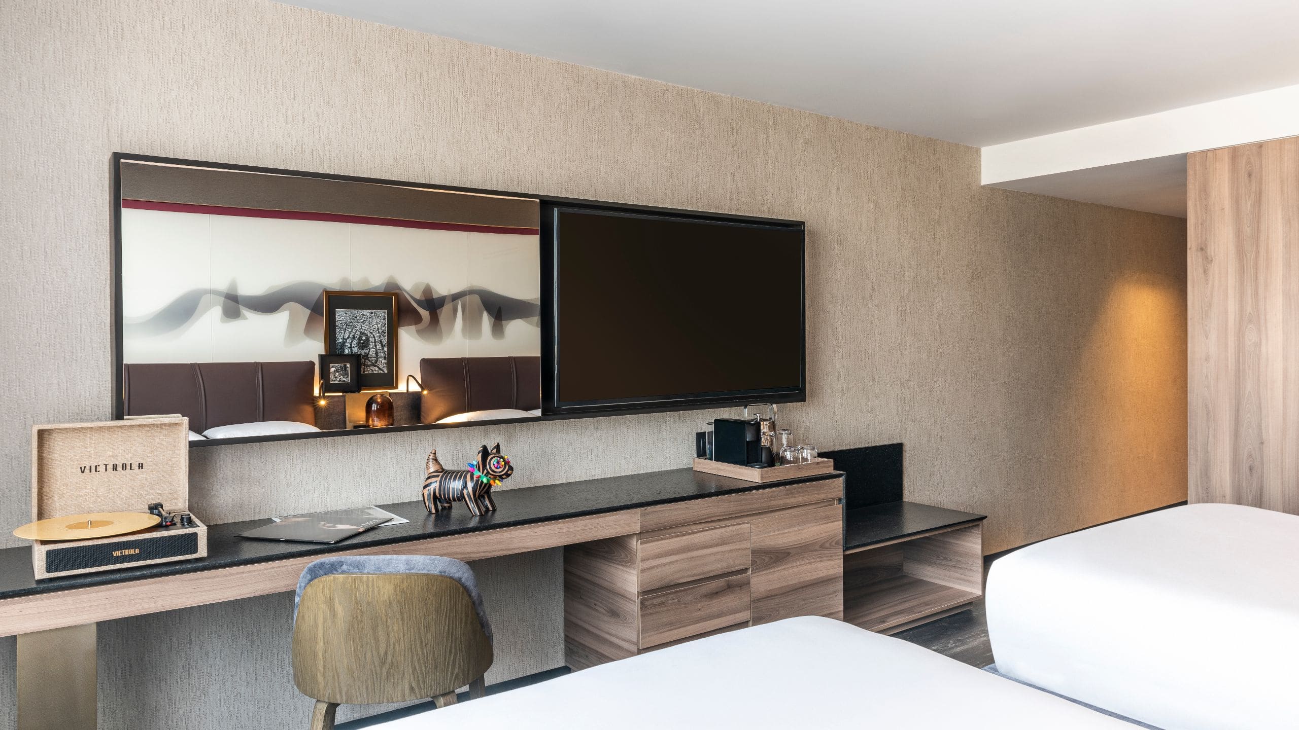Andaz Mexico City Condesa Mexaz Double Room Tv Closeup