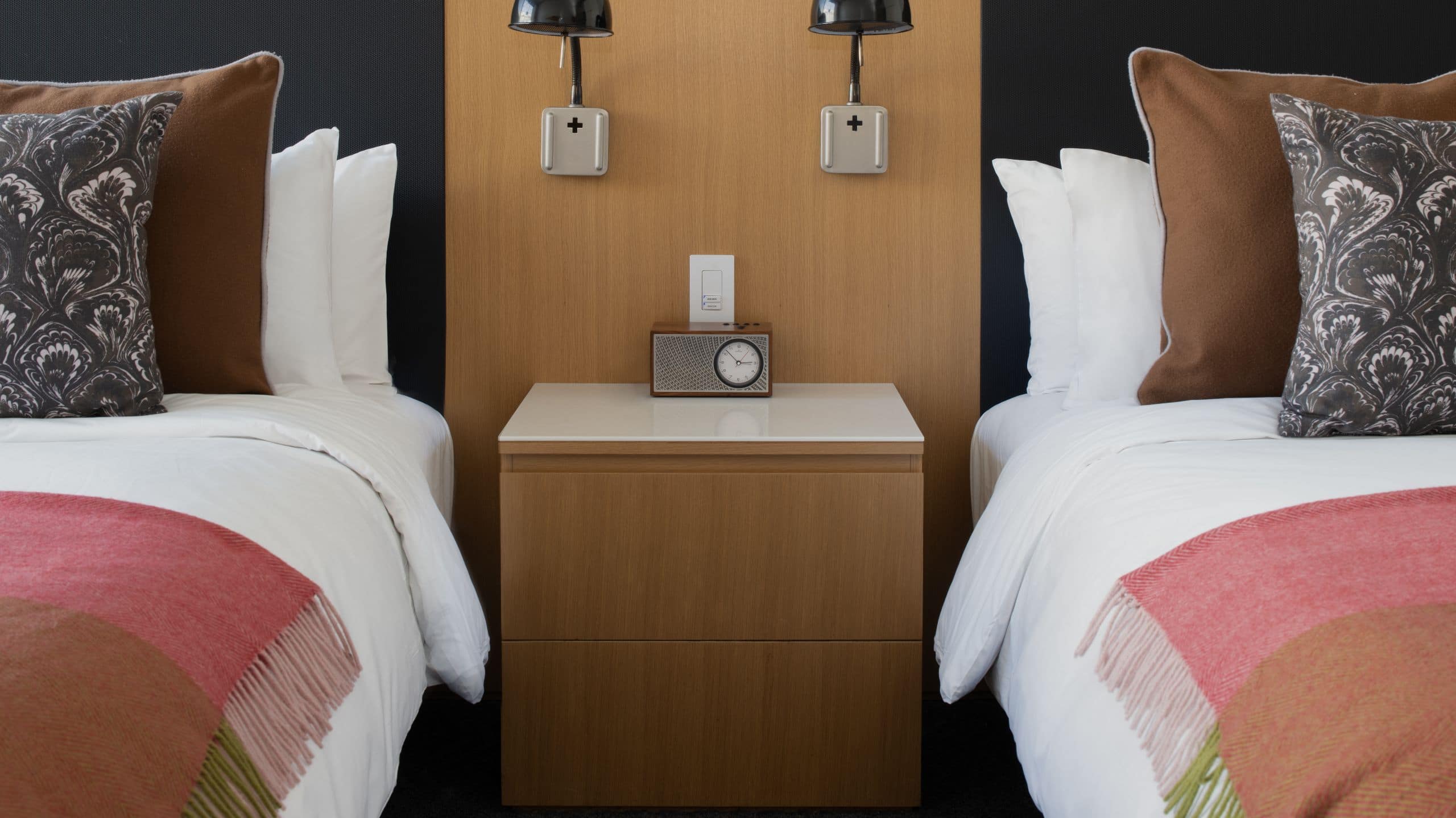 2/5 Fordson Hotel Two Queen Bed Vignette