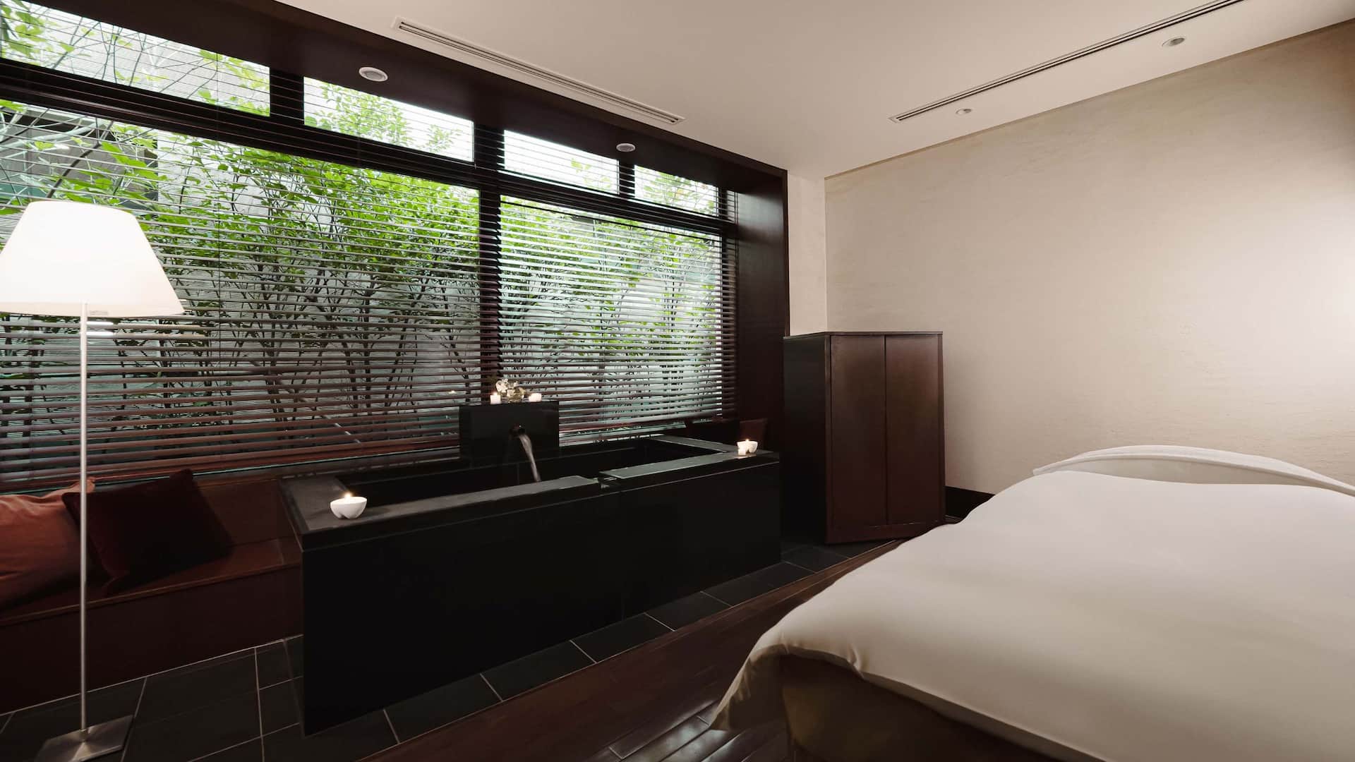 Hyatt Regency Hakone Resort and Spa Spa Izumi Hot Spring Bath