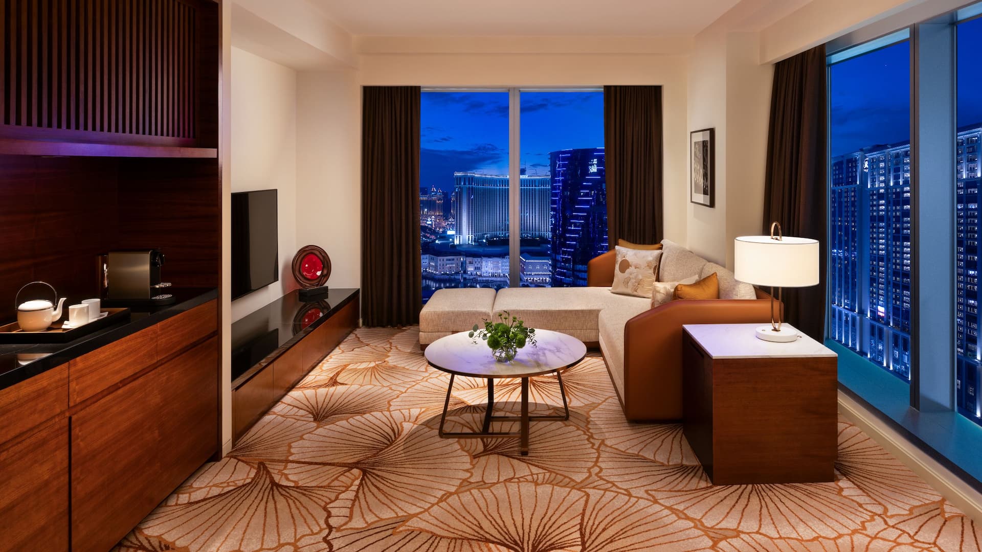 Grand Hyatt Macau Grand Deluxe Suite King Living Room City View