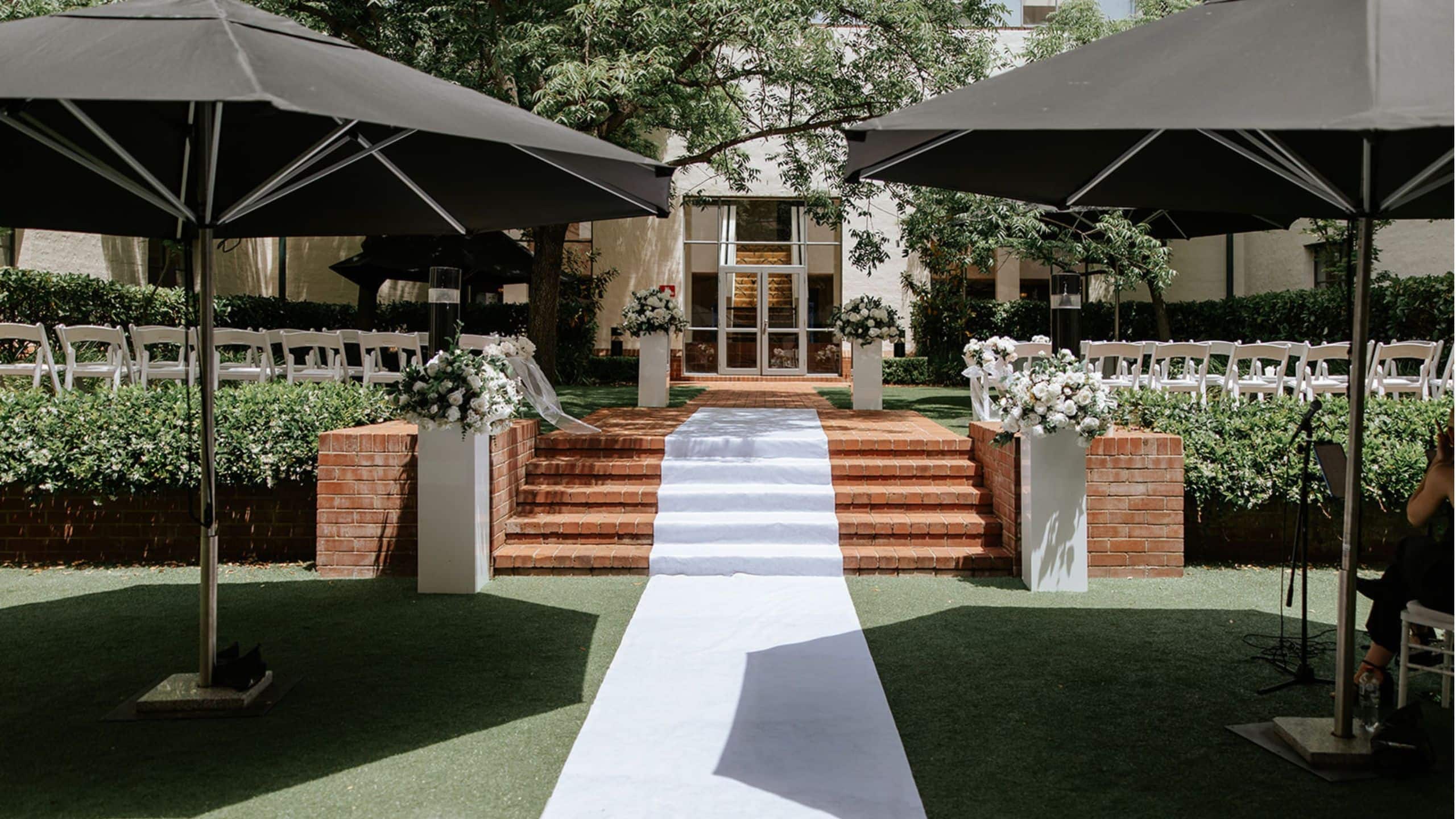 Hyatt Hotel Canberra - A Park Hyatt Hotel Wedding Set Up Ambassador Courtyard
