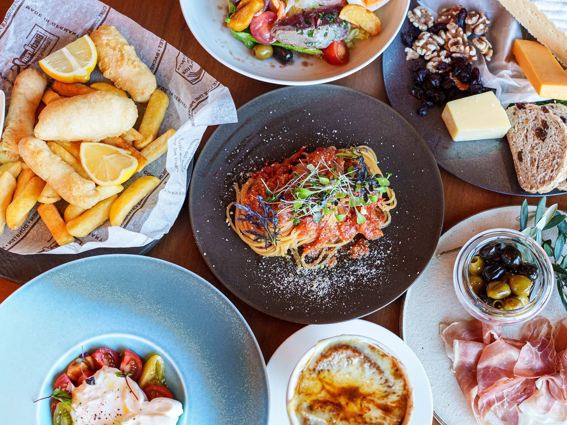 Hyatt Regency Hakone Resort and Spa Living Room Dinner Menu