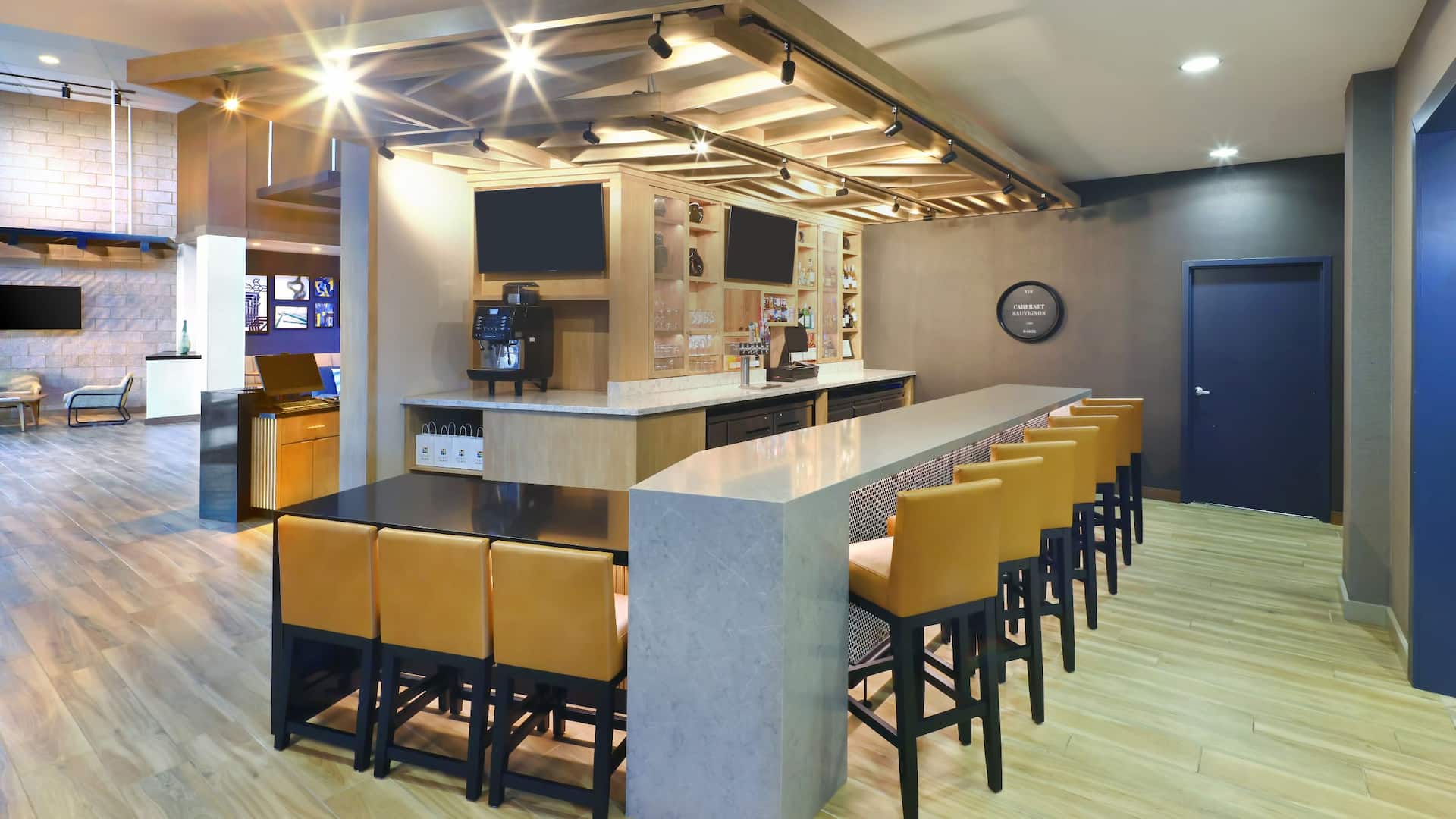 Hyatt Place Phoenix/Gilbert The Placery Lobby Bar
