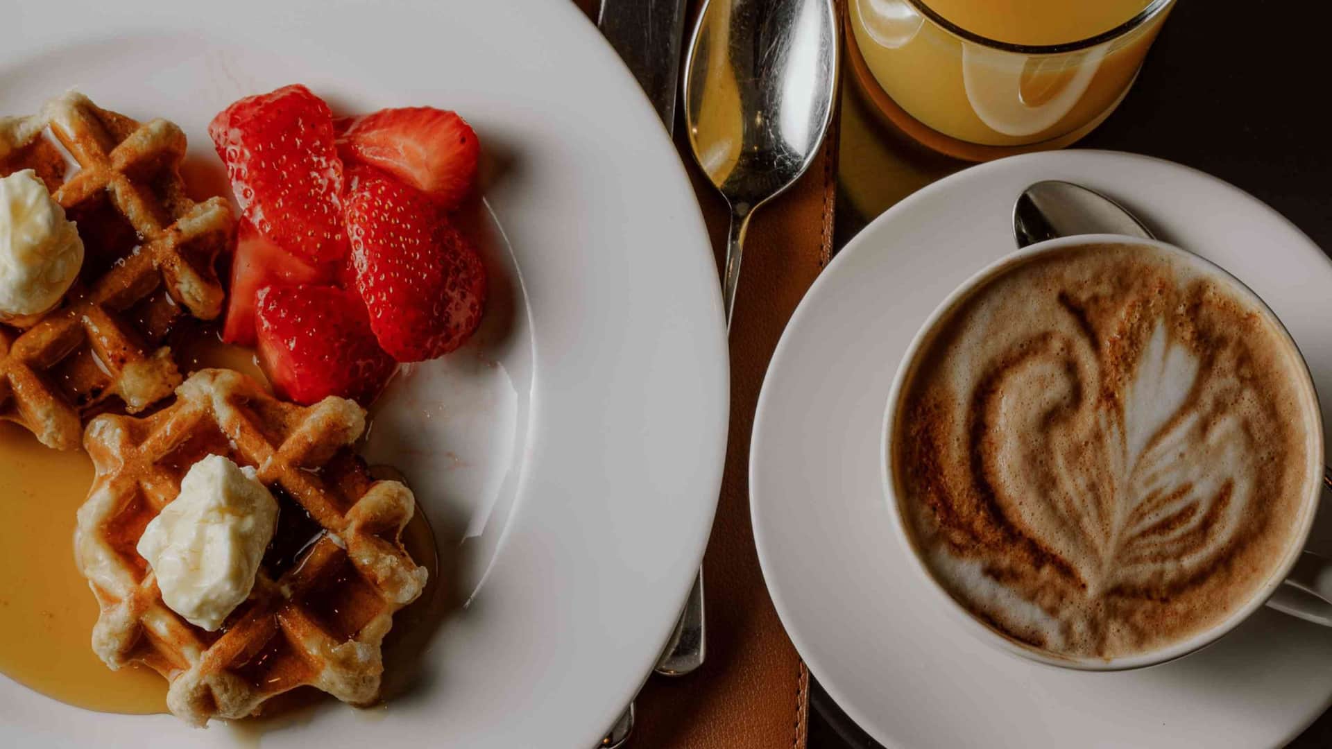 Hyatt Regency London Albert Embankment Breakfast