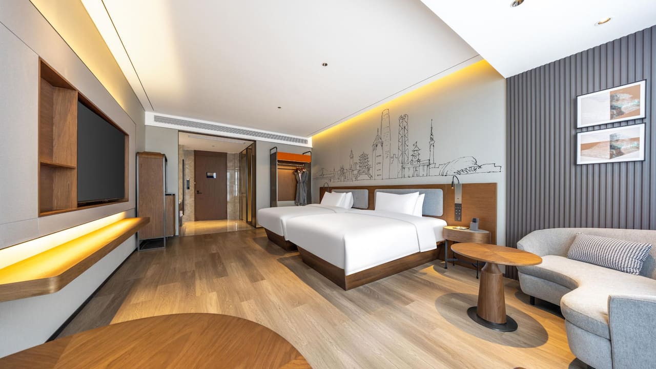 Deluxe Twin Beds