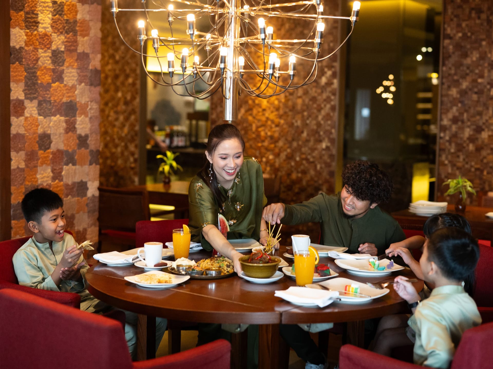 Hyatt Regency Kinabalu Family Dinner Kids