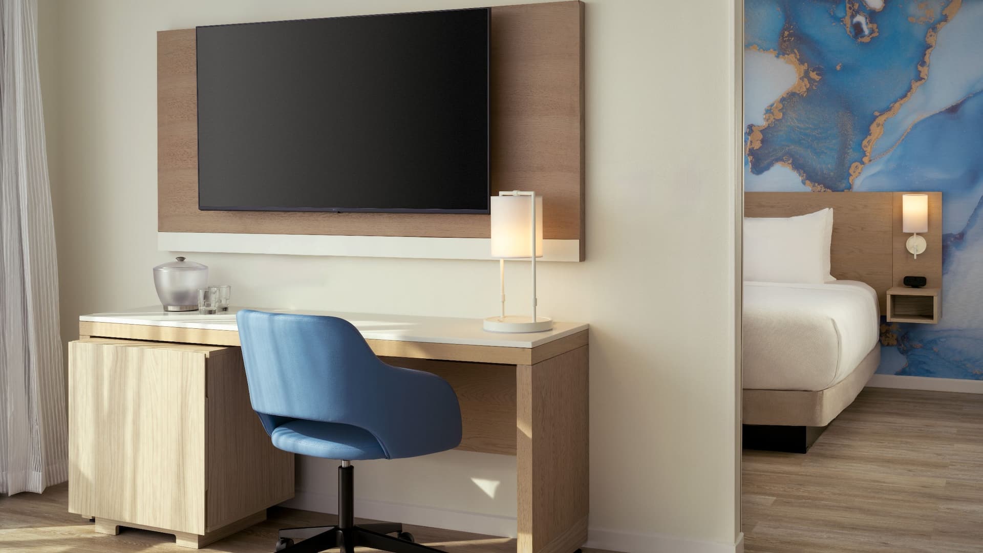 第 5，共 6 Hyatt Place Delray Beach Suite Desk