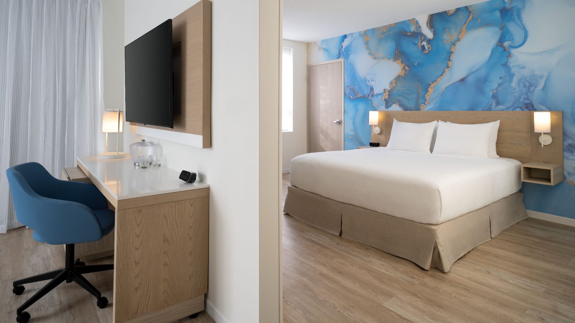 Hyatt Place Delray Beach Ada Suite Desk Bed